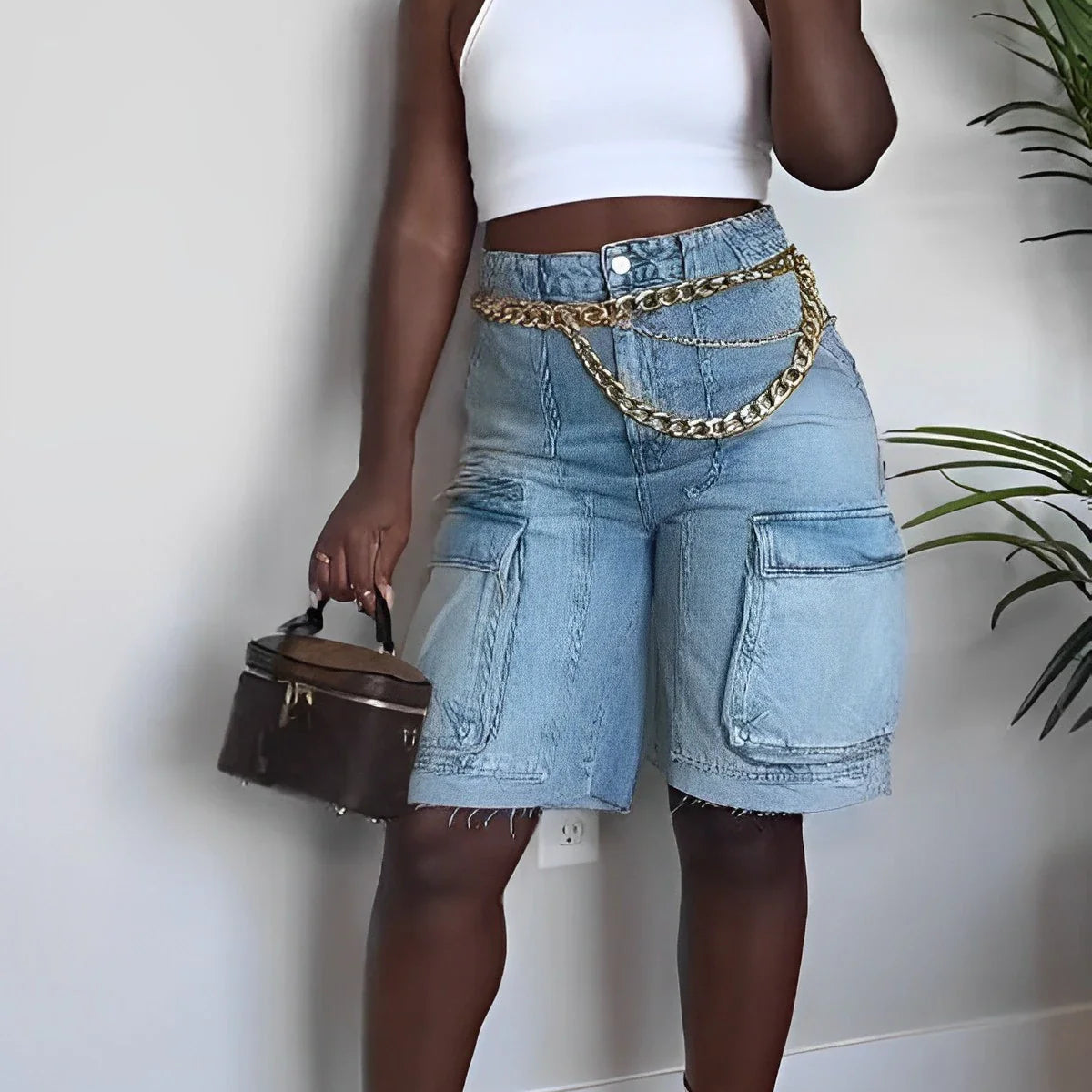 CM.YAYA Women Fashion Pocket Side Straight Knee Length Cargo Jeans 2025 Summer Party Street Short Pants Light Blue