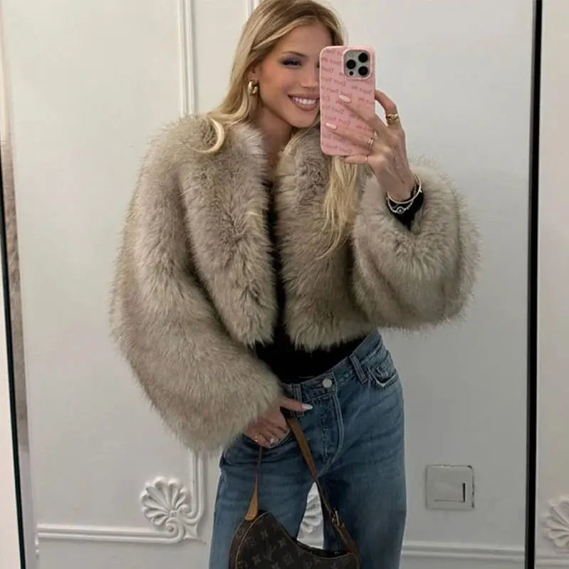 Winter Faux Fur Coat Women Short Casual Teddy Jacket Fashion Warm Fuzzy Outerwear Luxury Fake Fur Coat Fluffy Jacket New Browm Fur