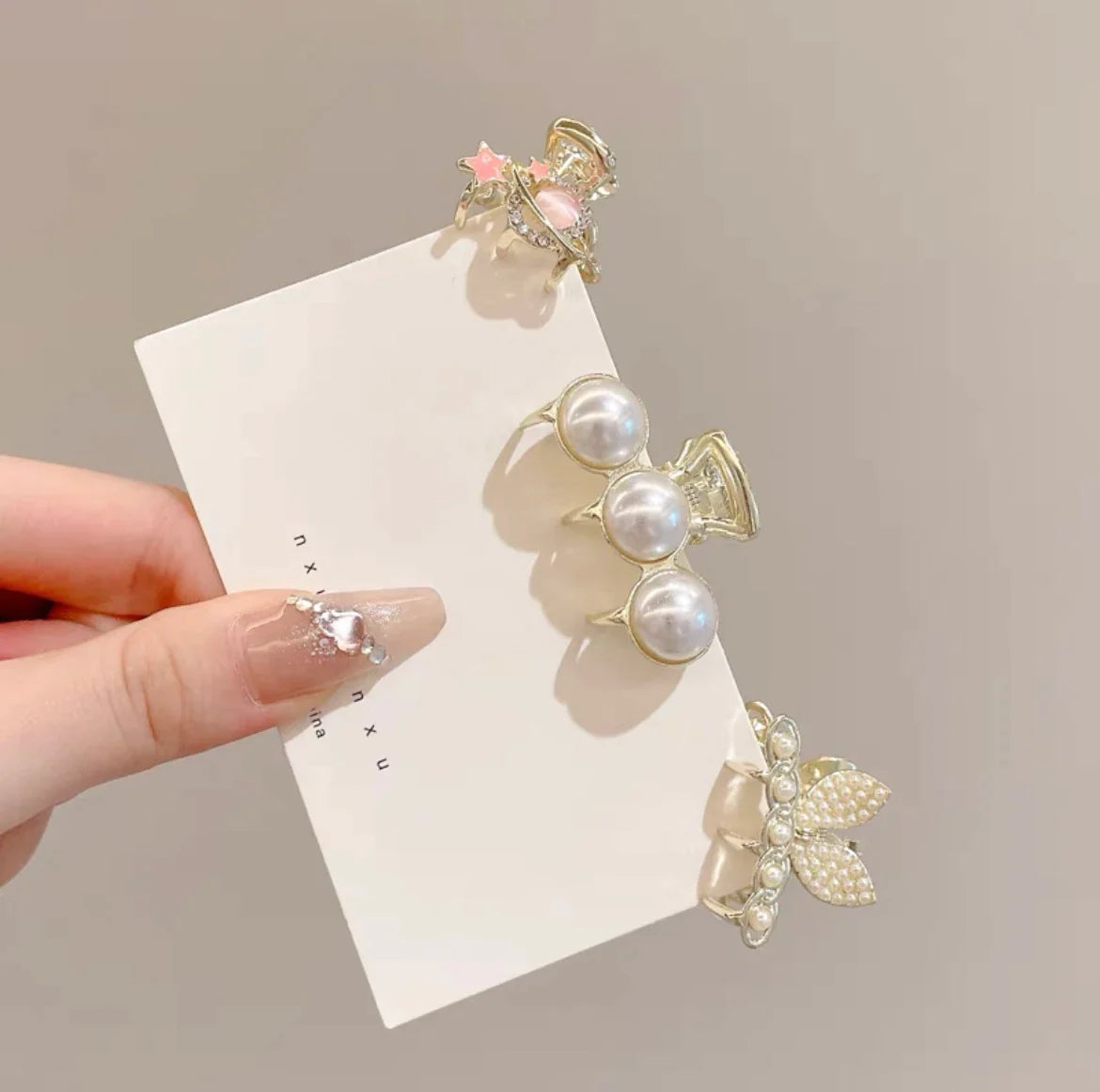 Mini Pearl Hair Claws Clips for Women Elegant Rhinestone Headwear Hairpins Hair Crab Barrettes Hair Accessories for Women 3pcs One Size