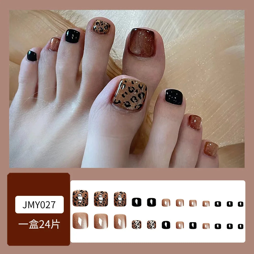 24pcs Red French False Toenails Summer Square Fake Toenails Wearable Detachable Cherry Diamond Decor Press on Nails for Toe