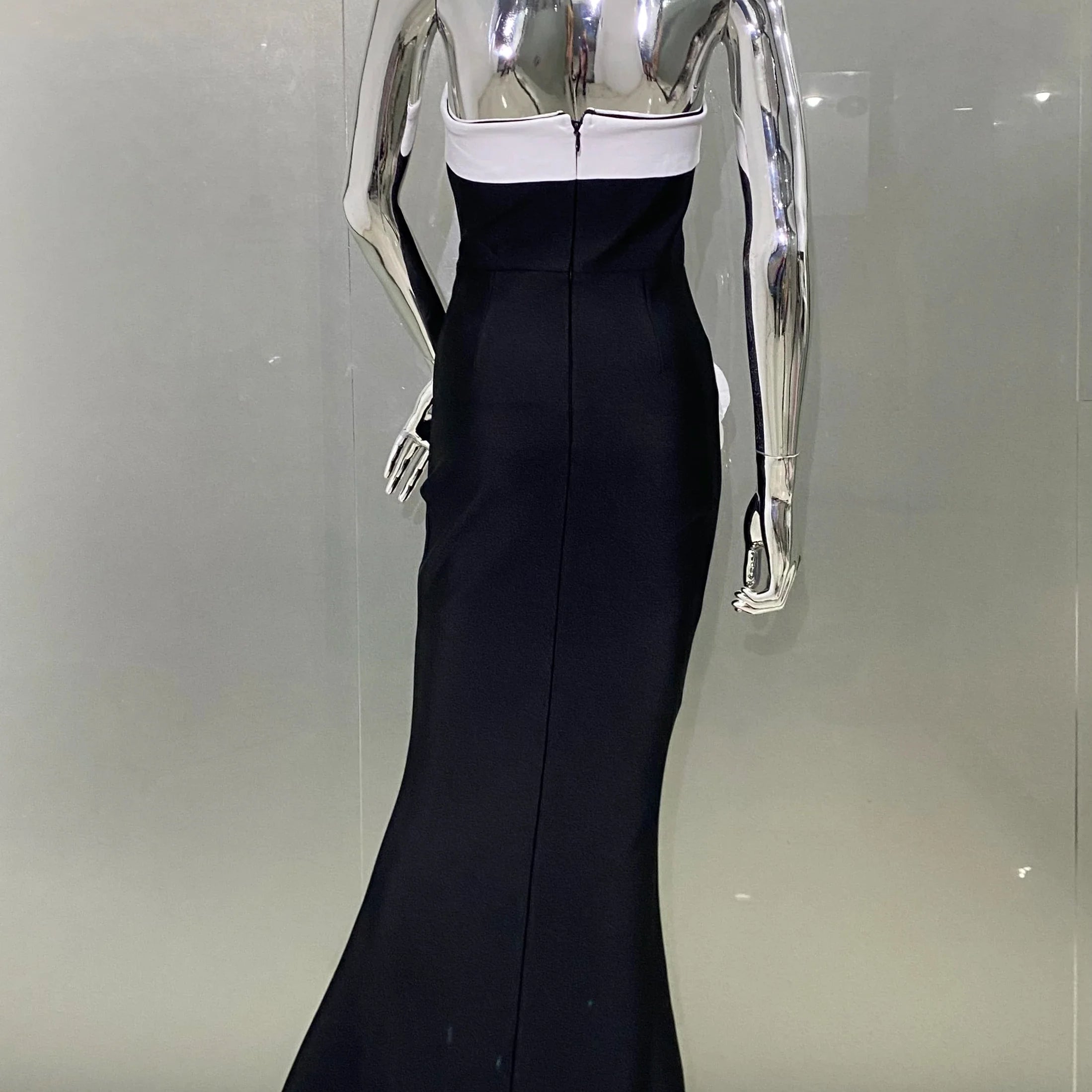 Black Color Women Sexy Off the Shoulder Bodycon Bandage Long Dress White Flowers Fashion Celebrate Evening Party Outfit