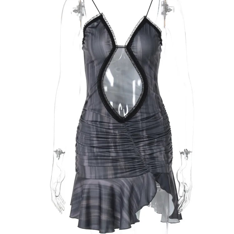 Vestido curto sexy com alças finas vazadas para mulheres, ombro de fora, sem alças, babados, franzido, justo, dividido