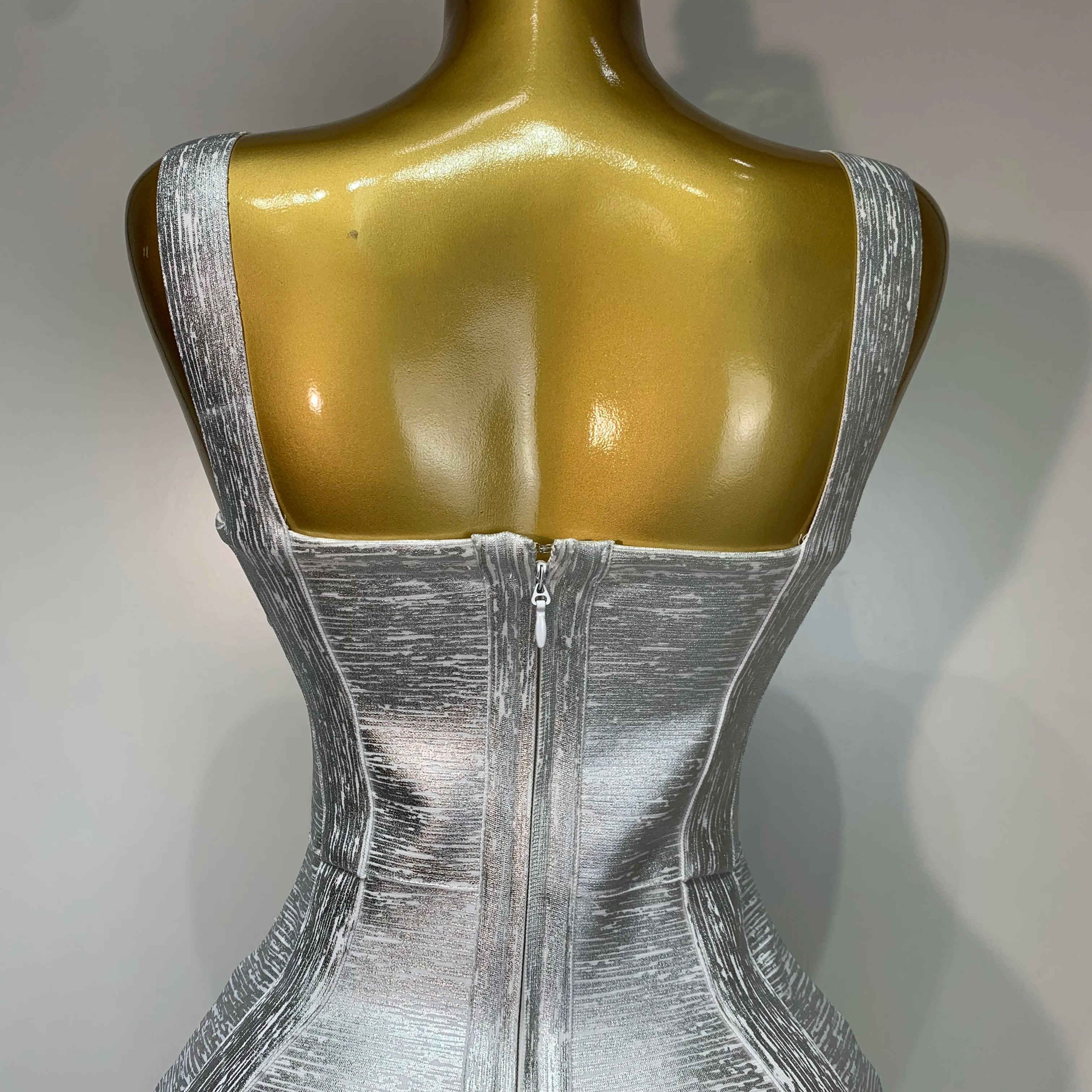 Robe moulante sans manches pour femme, tenue élégante de soirée, de cocktail, d'anniversaire, argentée et dorée, de haute qualité