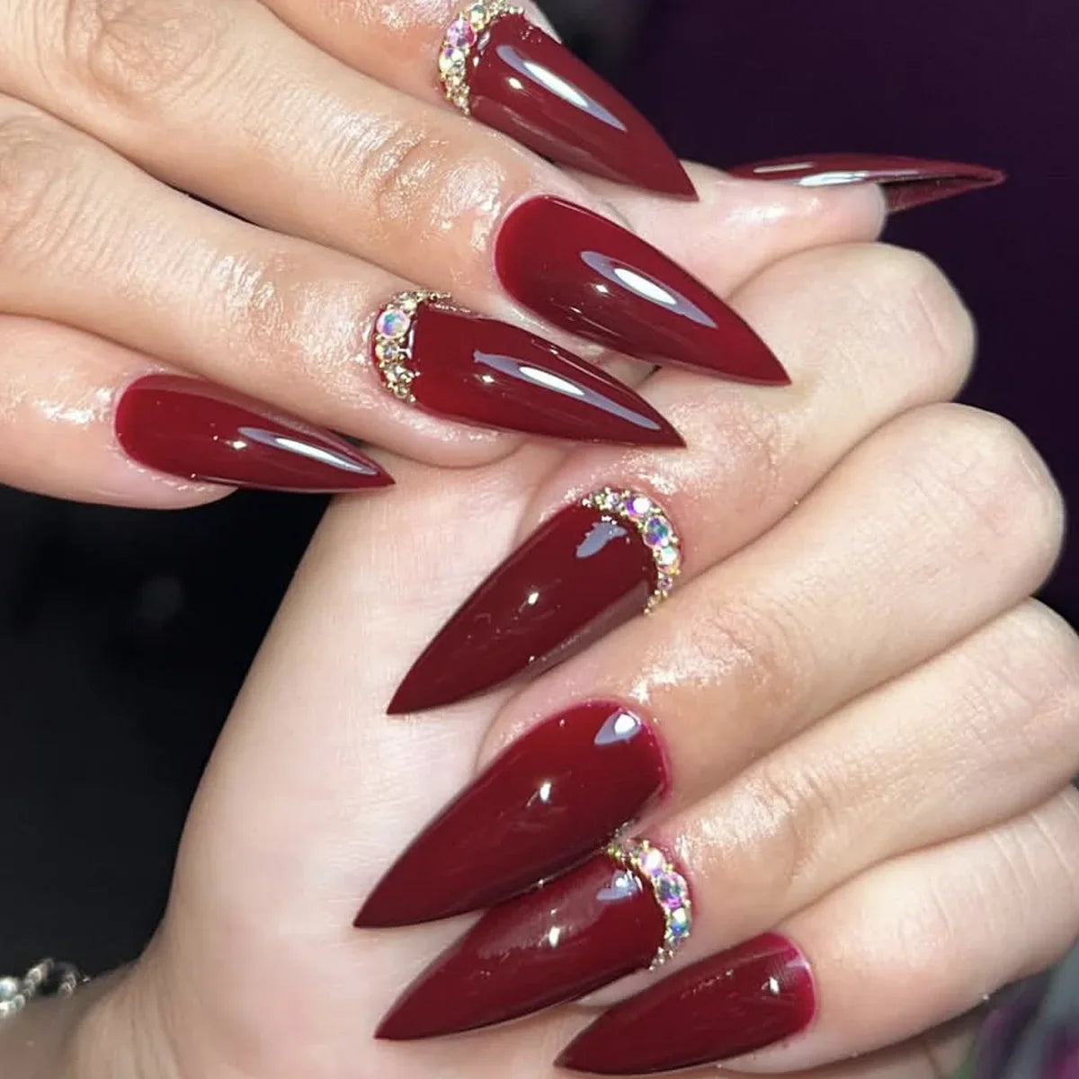 Dark Red Long Stiletto Fake Nails for Spicy Girls 24Pcs Solid Color Press On Nails Shiny Diamond Decor  Year Charm Manicure