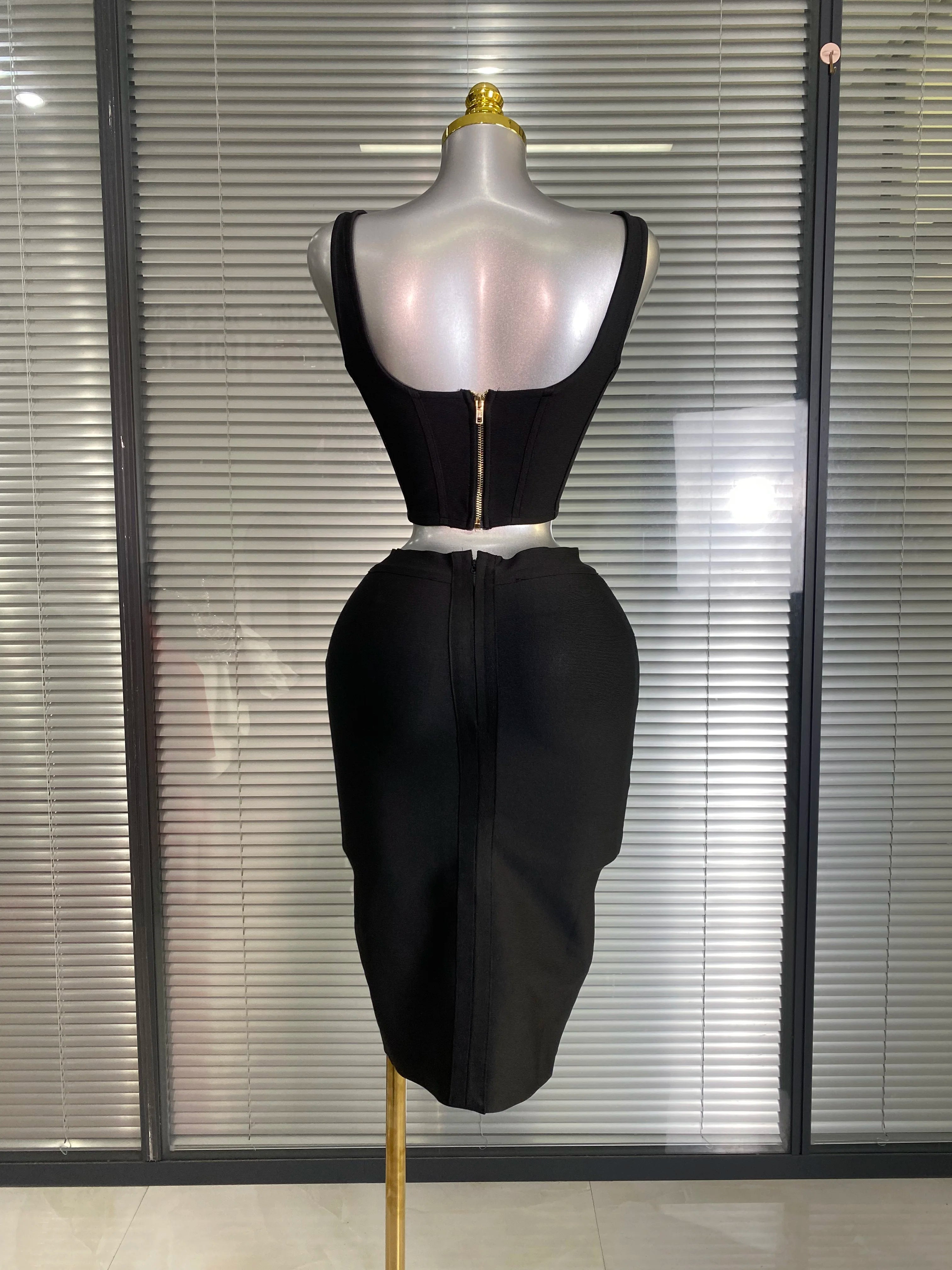 New 2025 Women Sexy Flower White Black Mini Bandage Two Piece Set Celebrity Evening Knitted Party Skirt Suits