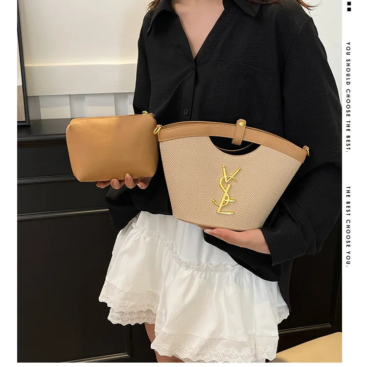 2025 New Women's Bucket Bag, Minimalist Fan-shaped Tote, Large Capacity Crossbody Sling for Daily, Lightweight & Versatile