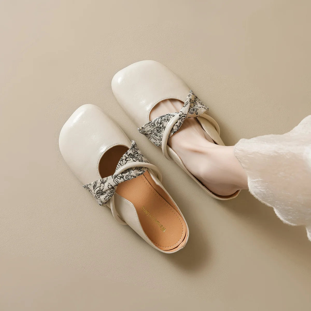 spring women's outdoor shoes Mules Slippers Ladies' casual flat shoes Work shoes Boat shoes Large sizes 41-43