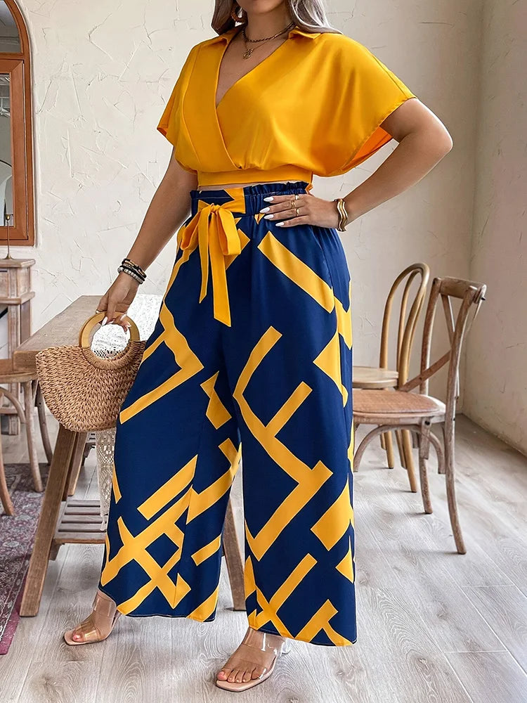 GIBSIE Plus Size Pants Set Women Summer V-neck Short-sleeved Crop Top Printed Tie Front Wide Leg Trousers Vacation Two-piece Set