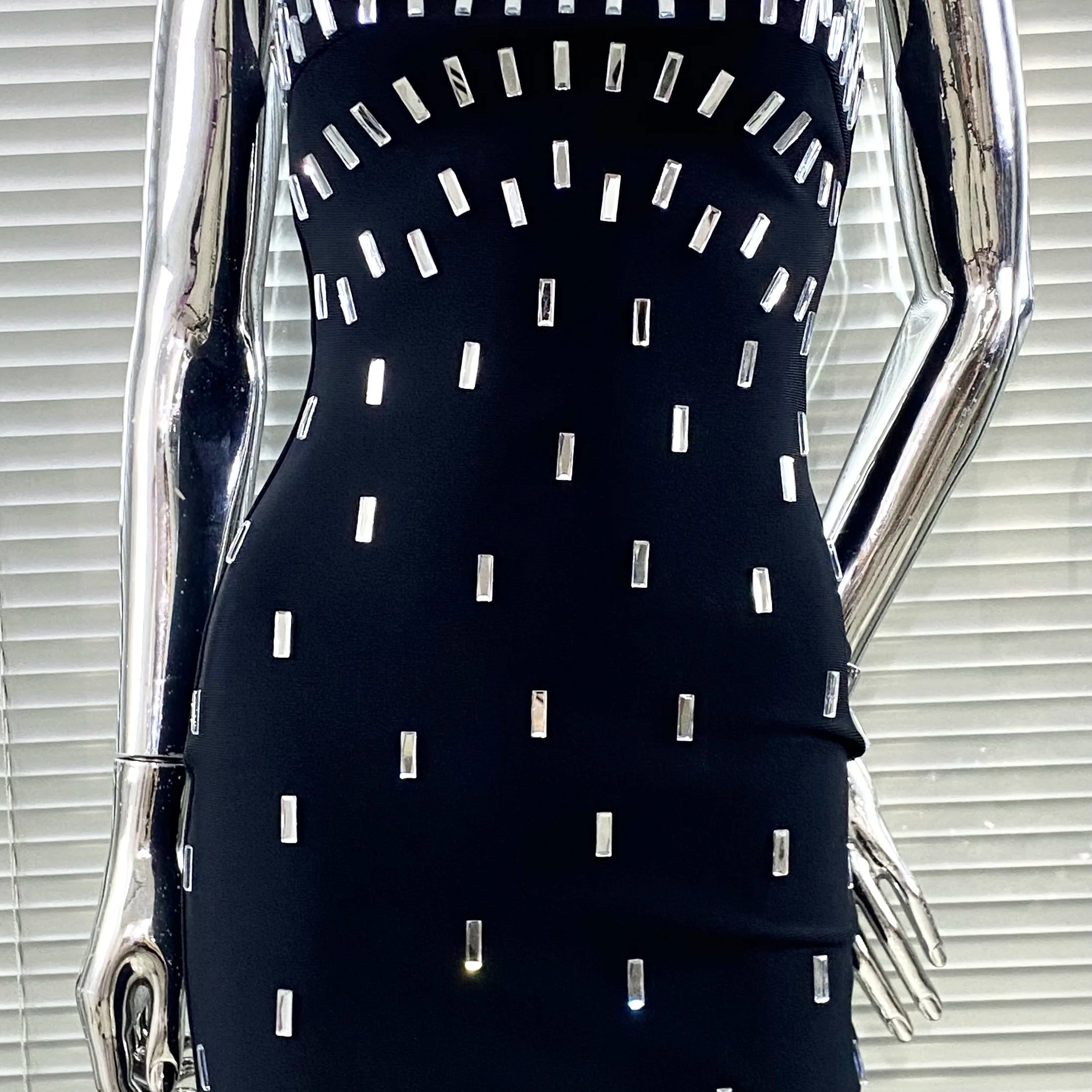 Luxury Woman Bandag Dress Sparkling Diamonds Strapless Black Mini Dress Celebrity Birthday Party Vestido Music Festival Outfit
