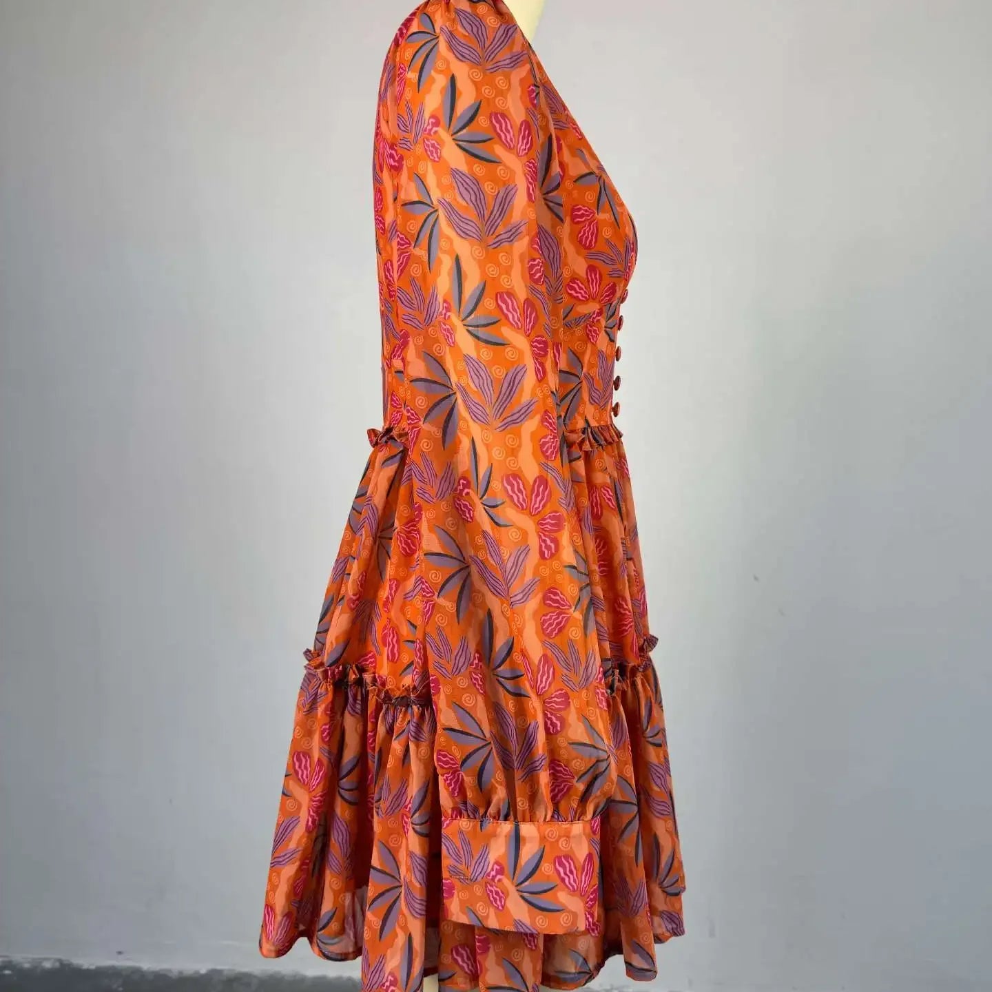 CM.YAYA Women V-neck Long Sleeve Pleated Mini Dress Sweet Elegant Floral Print Sexy Birthday Beach Night Party Vestidos Dresses