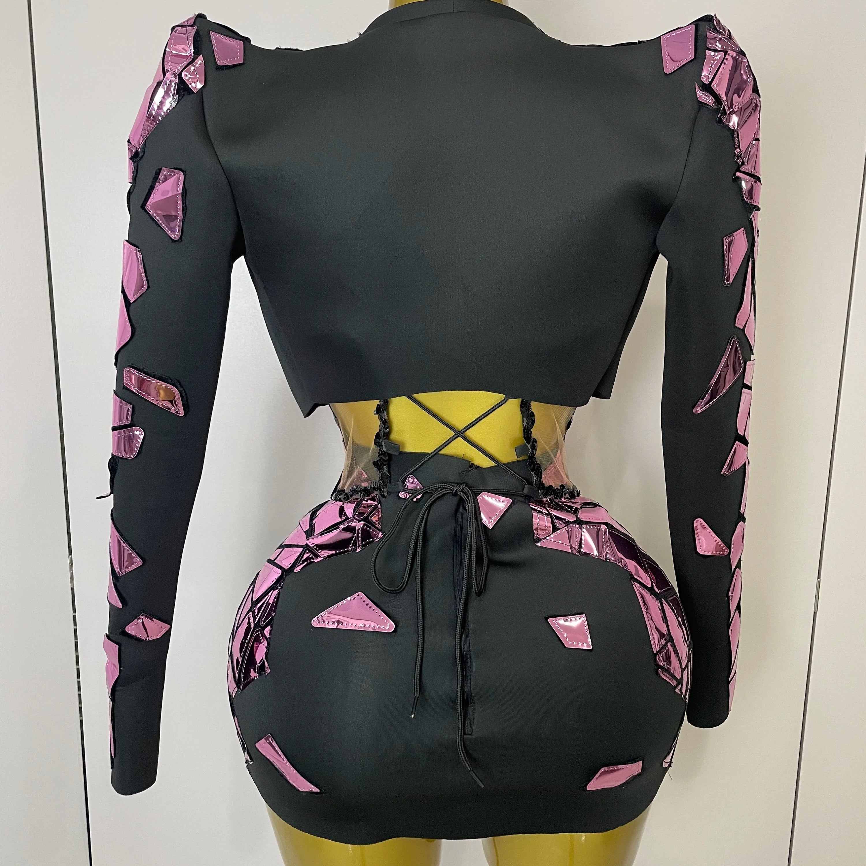 STOCK 2025 Women Sexy Pink Glitter Sequin Mirrors Short Skirt 3pcs Set Birthday Party Nightclub Queen Drag Stage Costume