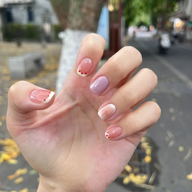 24Pcs Short Square Head French Press on False Nails Red Smudge Full Cover Fake Nails Tips for Woman Reusable Artificial Manicure