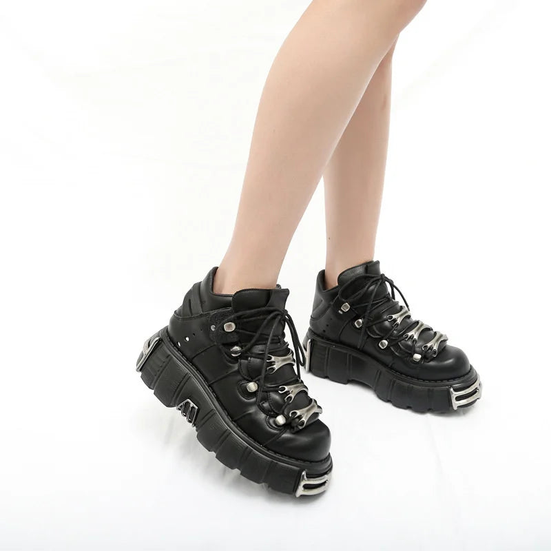 Punk Style Women Black Platform Shoes Metal Decor Lace-up Woman Rock Boots Gothic Black Leather Women Sneakers Botas 2025