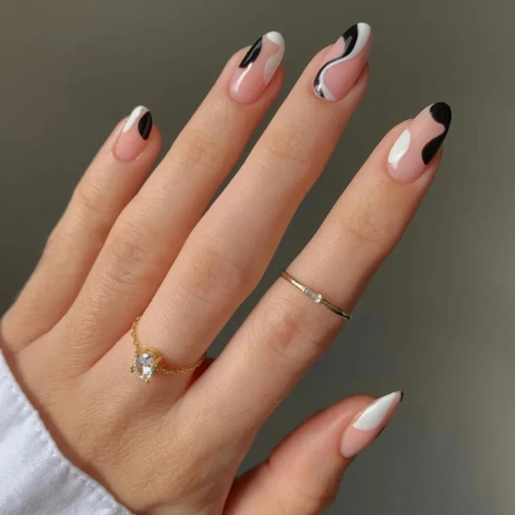 24Pcs Pink Oval Press on Fake Nails Short Stripes White Pattern Minimalist Designs Finished Nail Tips Reusable Nails French Tool