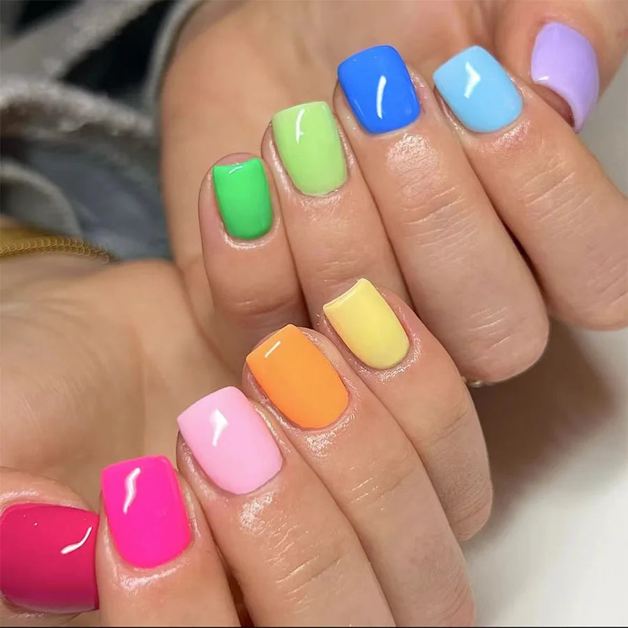 24Pcs Spring Colorful French Fake Nail with Designs Short Square Head Press on False Nails Wearable Simple Jelly Sticks on Nails