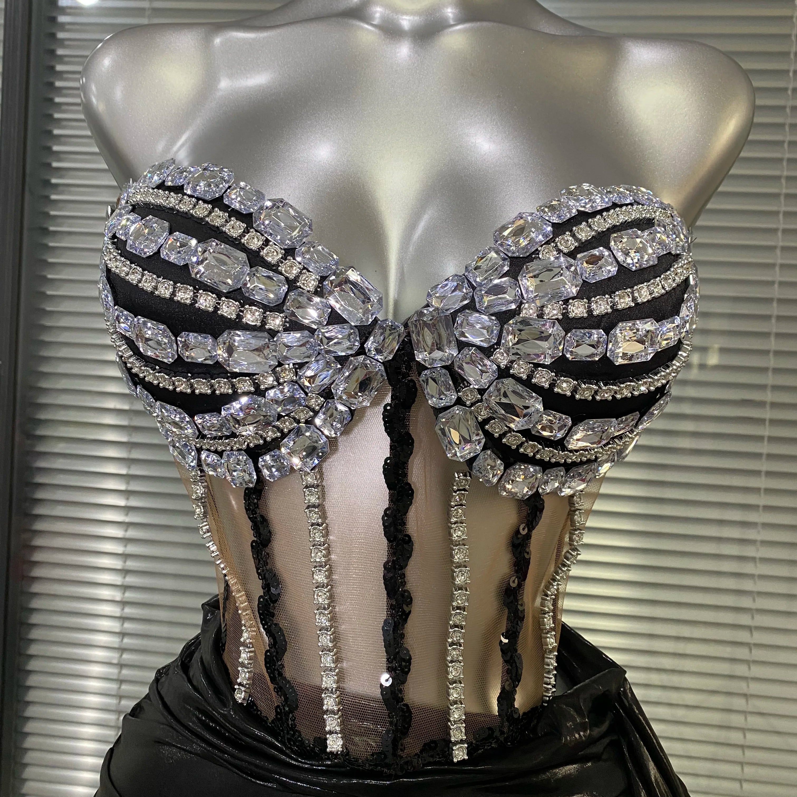 Women Sexy Sparkly Two Pieces Set Shinning Fancy Night Club Skirt Suits Singer Dancer Stage Performance Costume