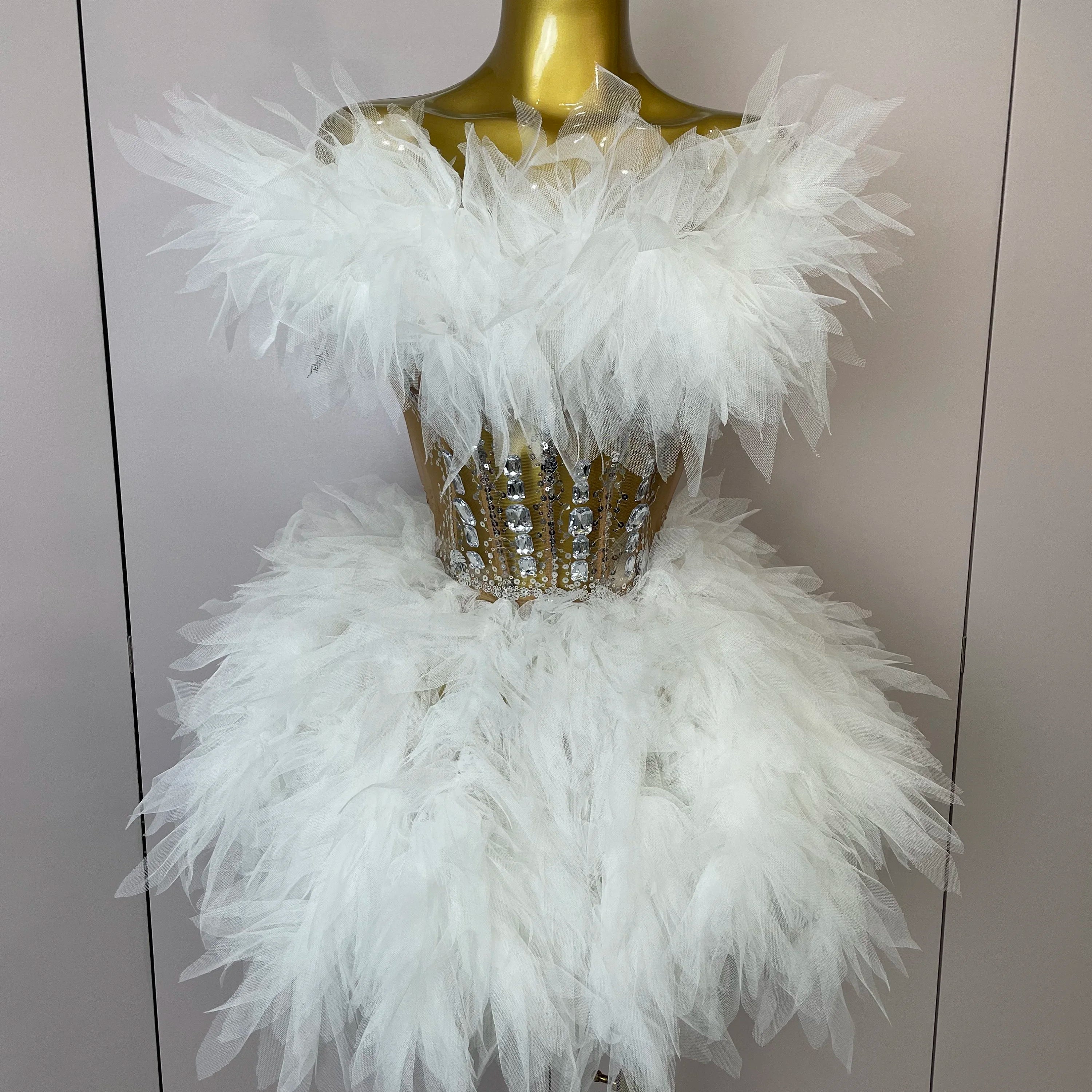 2025Women Sexy Backless Strap Mesh Fluffy Skirt 2 Pieces Diamond Sequins Stage Performance Costume Birthday Party Shooting Dress