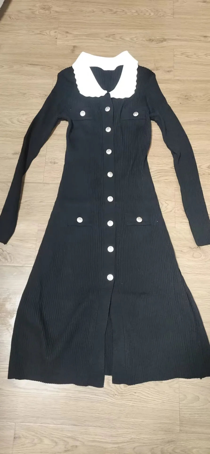 High Quality Summer New Arrival Fashion Women Lapel Color Contrast Short Sleeve Luxury Decoration Knitting Dress Female Sweater long sleeve One Size