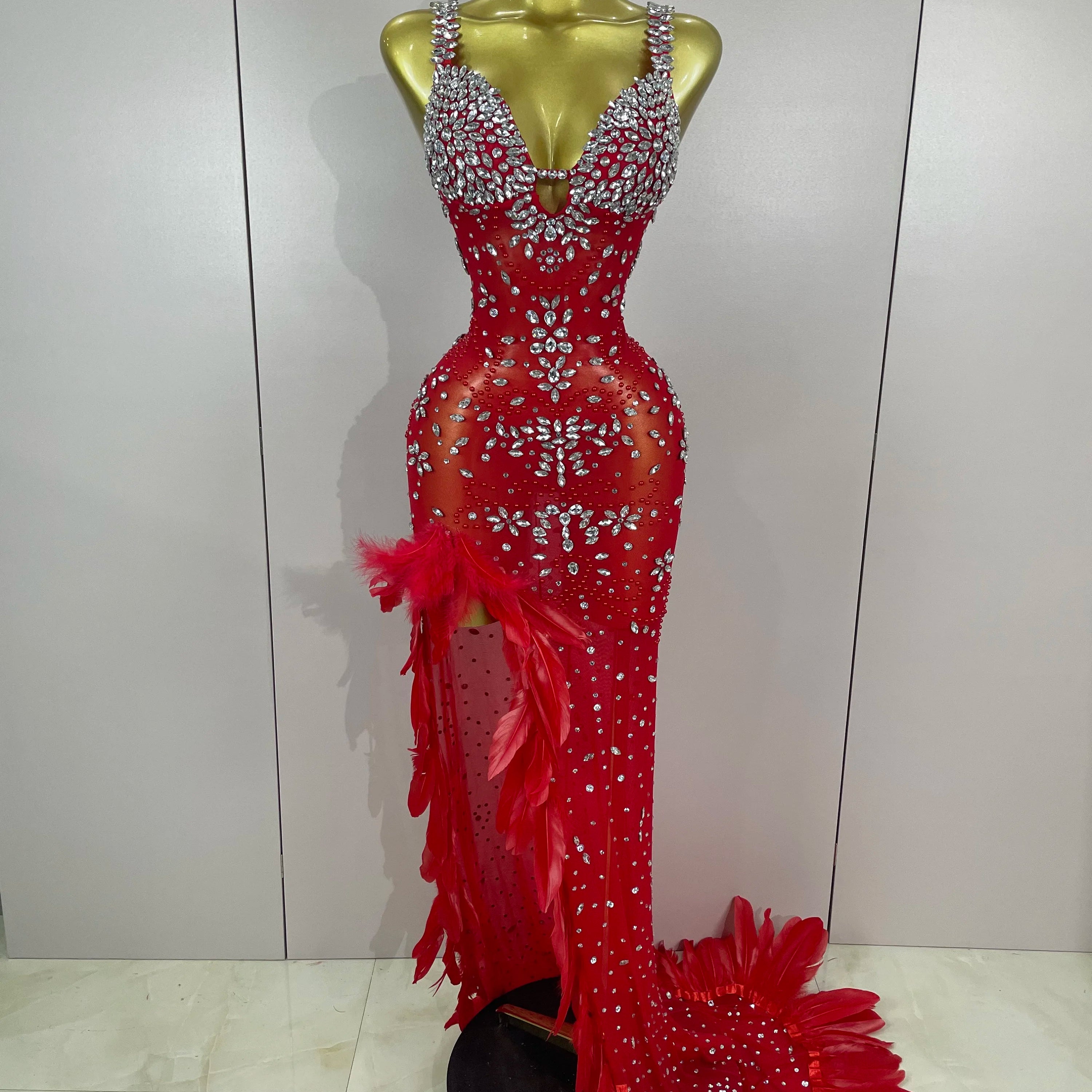 2025New Exquisite Feather Red Evening Dress Women Sparkle Rhinestones Sexy High Slit Birthday Celebrate Stage Photoshoot Costume