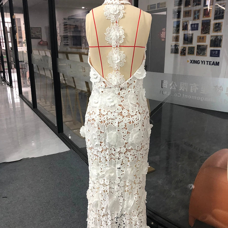 TWOTWINSTYLE Solid Slimming Hollow Out Dresses for Women Halter Neck Sleeveless Patchwork Appliques Elegant Dress Female Fashion