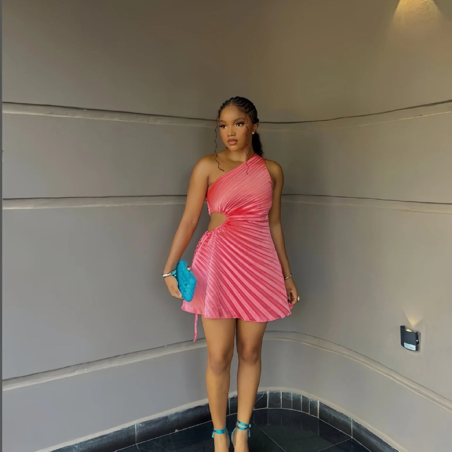 CM.YAYA Women Pleated One Shouloder Sleeveless Cutout Waist Dress 2025 Evening Sexy Club Party Evening High Street Dresses