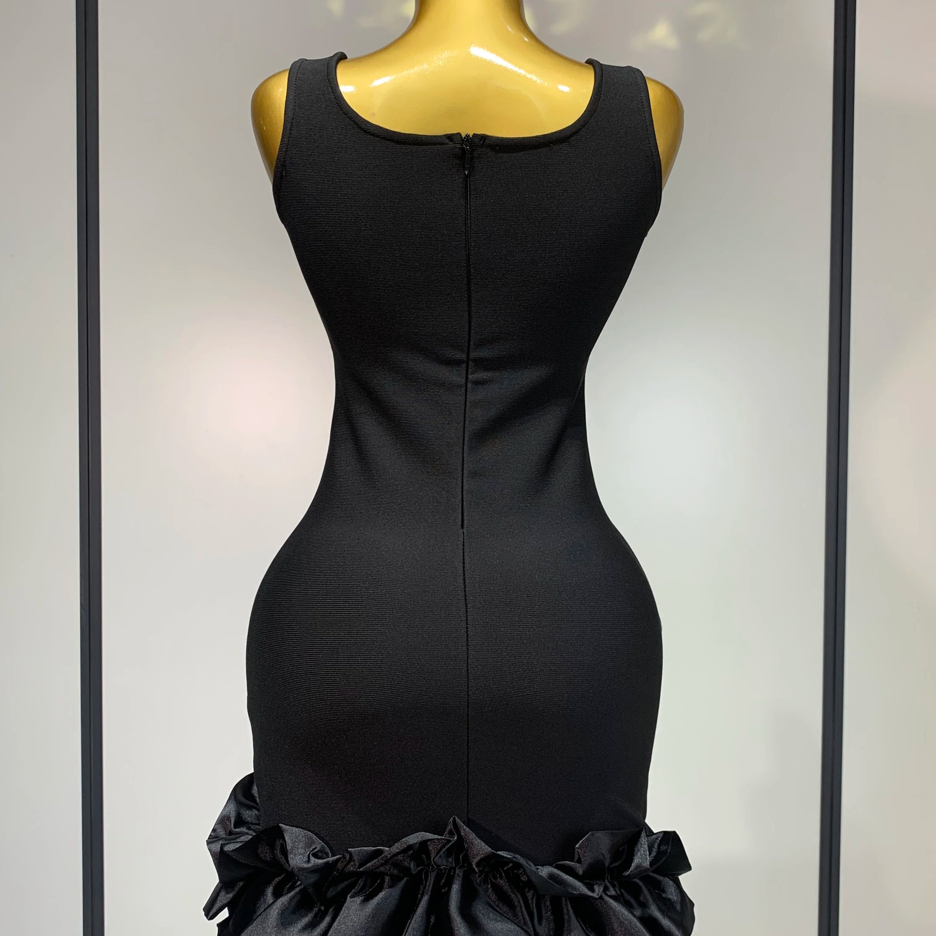 Women Spaghetti Strap Bodycon Short Dress Black Pleated Ruffle Hem Sleeveless Evening Party Cocktail Elegant Birthday Dresses