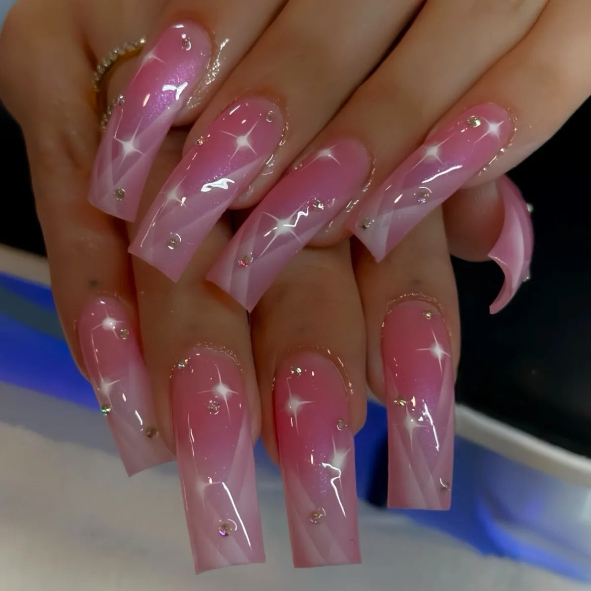 20pcs Ultra-long Curve Square Fake Nails Glitter Rhinestone Love False Nail White French Tips Press on Nails Reusable Manicure