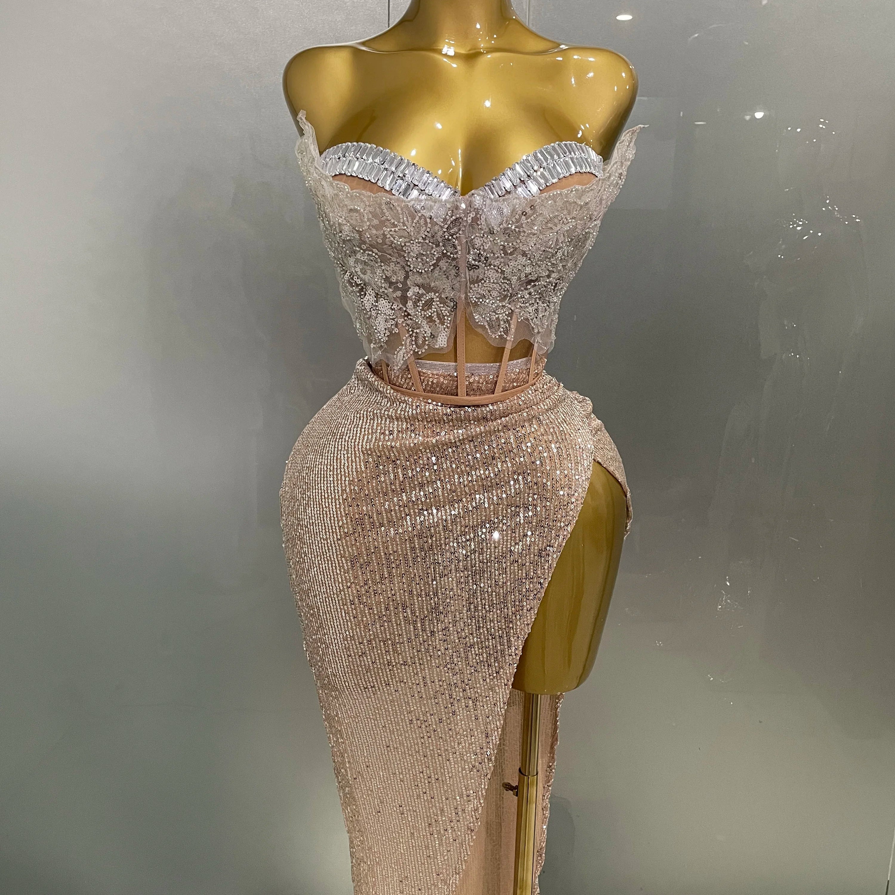 2025New Women Sparkle Rhinestone Sequins Two Pieces Evening Party Dress Celebrate Festival Dancer Bar Nightclub Ds Dj Stage Wear