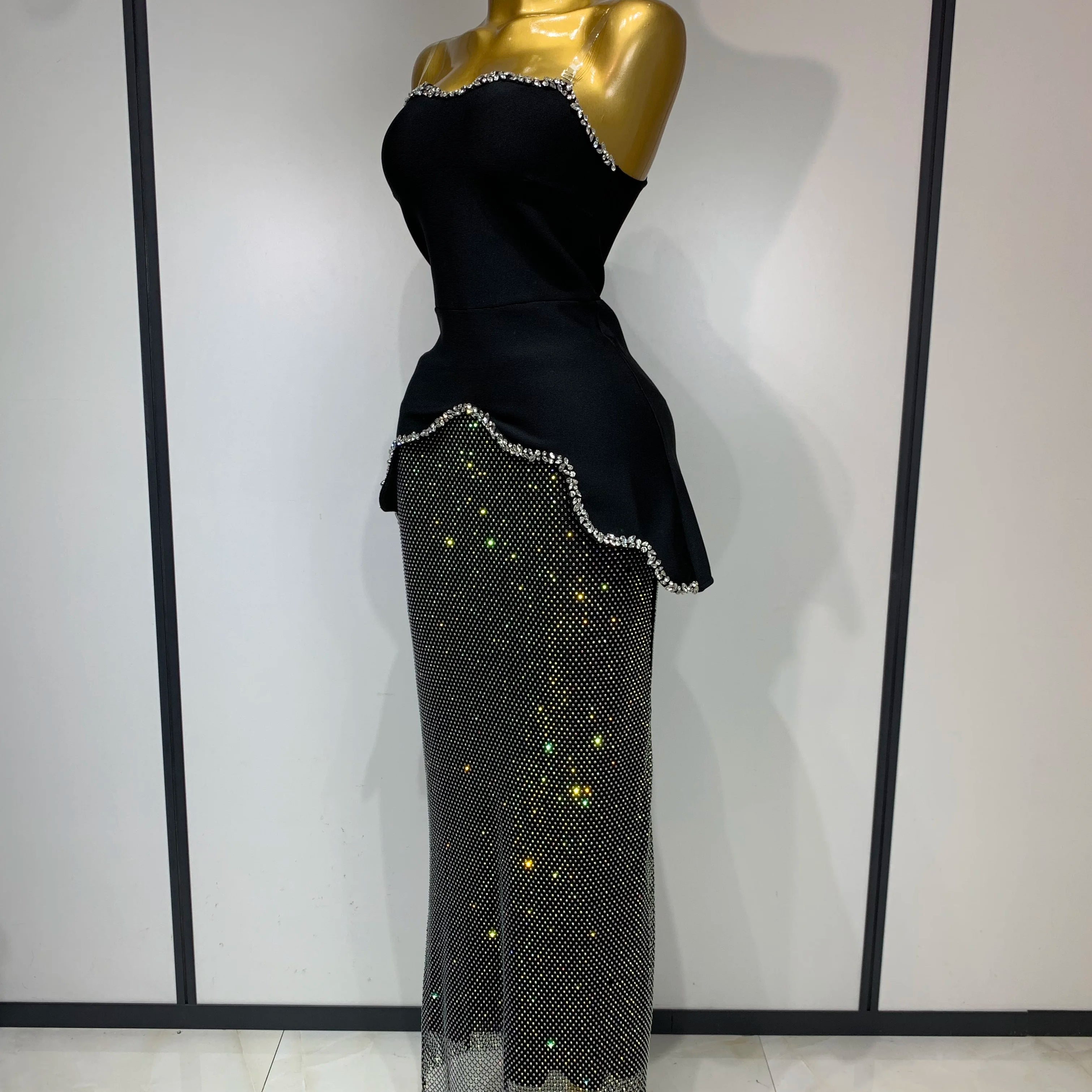 High Quality Black Design Sleeveless Rhinestone Top + Hot diamond Skirt Suit Evening Party Dress Nightclub Luxury Birthday Gown