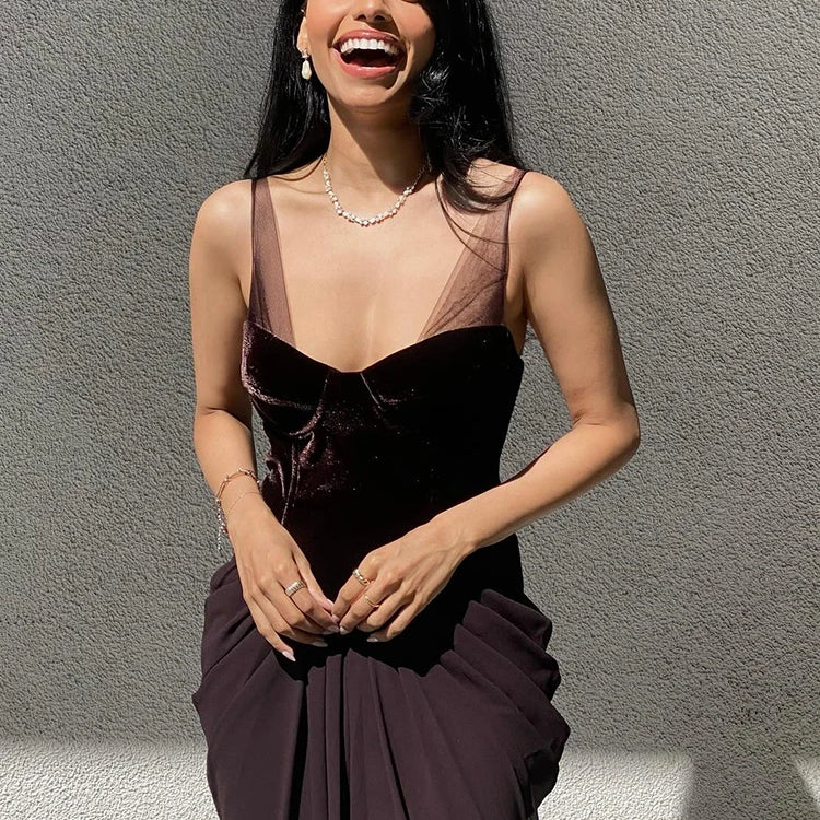 VC Chic Sleeveless Maxi Dress with Velvet Bodice and Chiffon Drape for Upscale Receptions Evening Gown