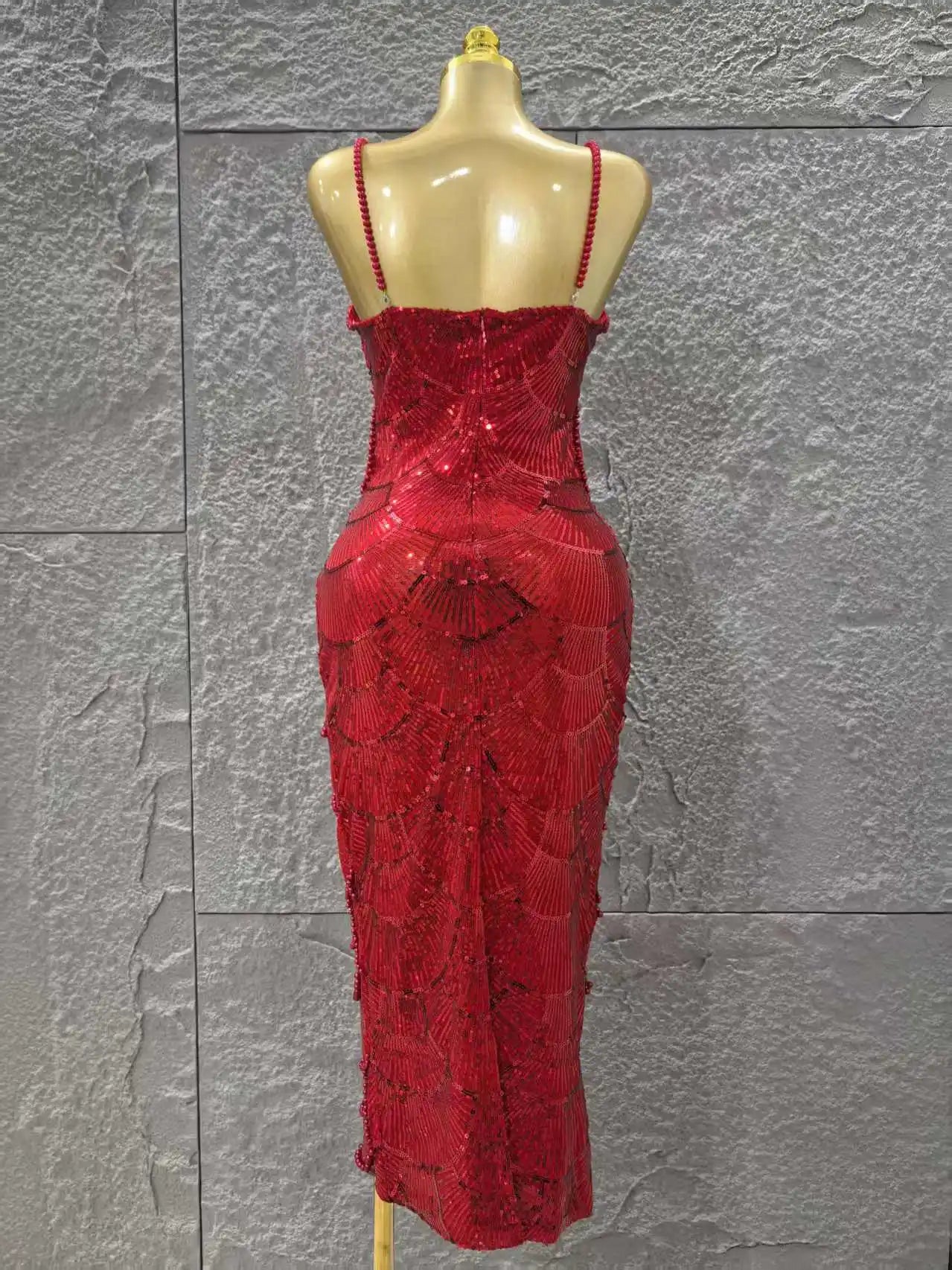 Red Color Women Sexy Sleeveless Pearl Beading Bodycon Mid-calf Dress Waist Hollow Out Celebrate Fashion Birthday Party Dress