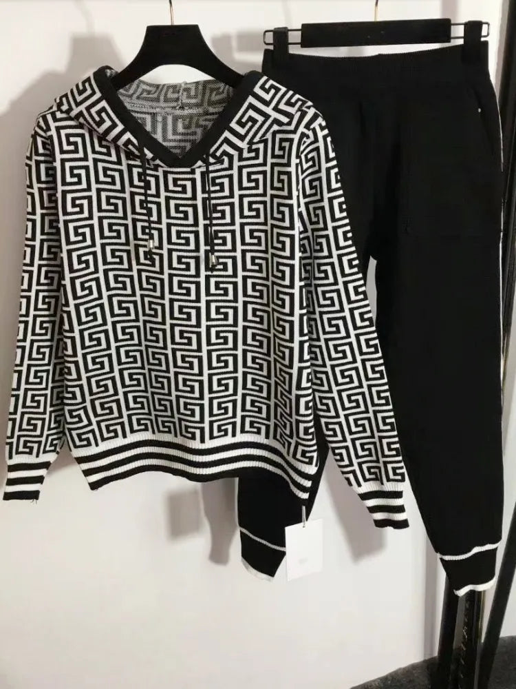 Knitted Hooded Sweater Hoodies Set For Women Autumn Winter Luxury Brand Designer Stitch Knitwear Pullover Tops Clothes