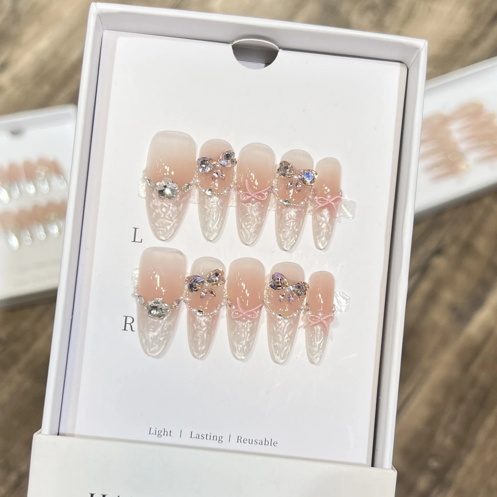 10Pcs Long Almond Oval Butterfly Diamond False Nails Full Cover Pink Bow Pearl Rhinestone Chain Decoration French Manicure Nails