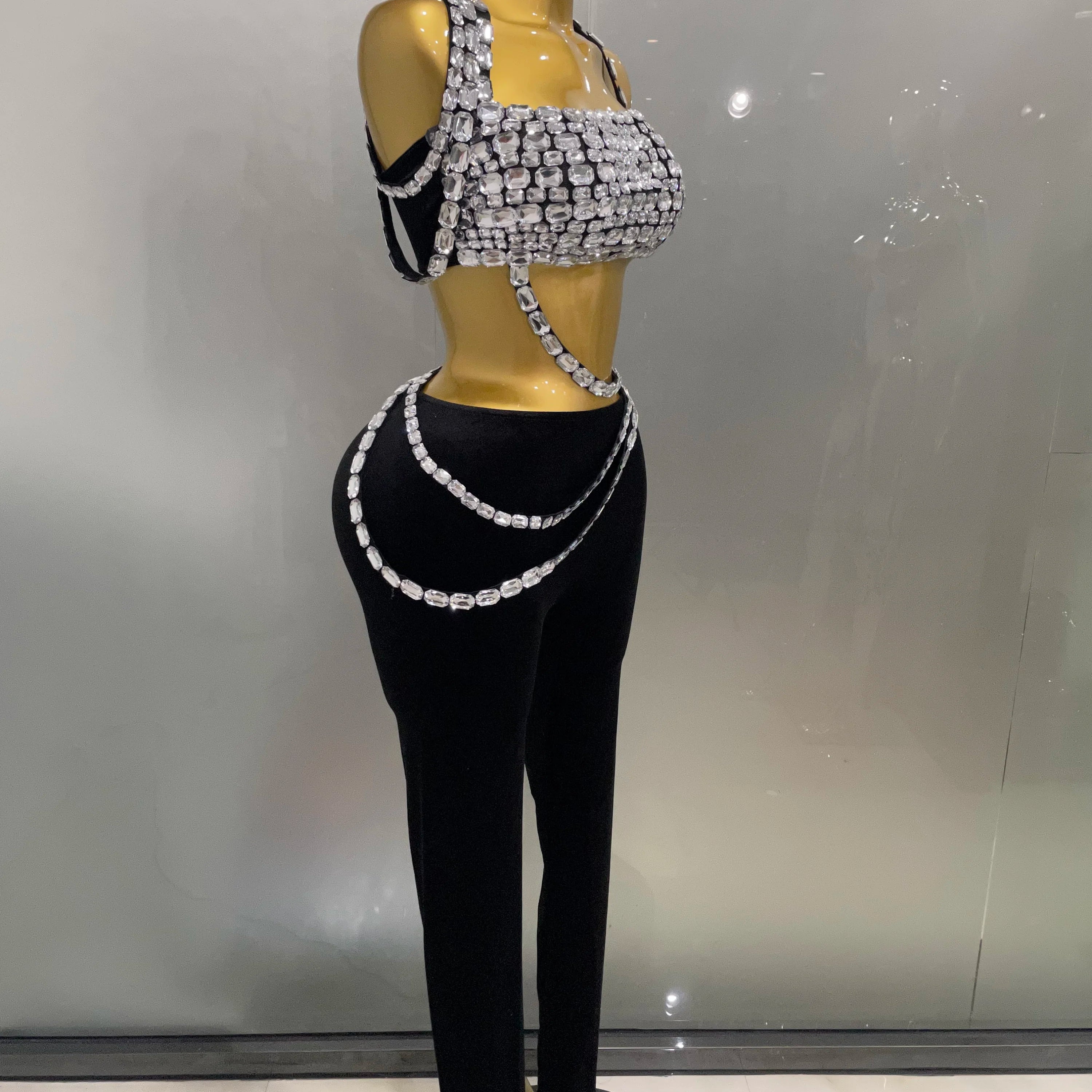 2025 New Luxury Sparkle Diamonds Sexy Crop Top Velour Pant Two Pieces Set Women Celebrate Birthday Party Nightclub Stage Costume