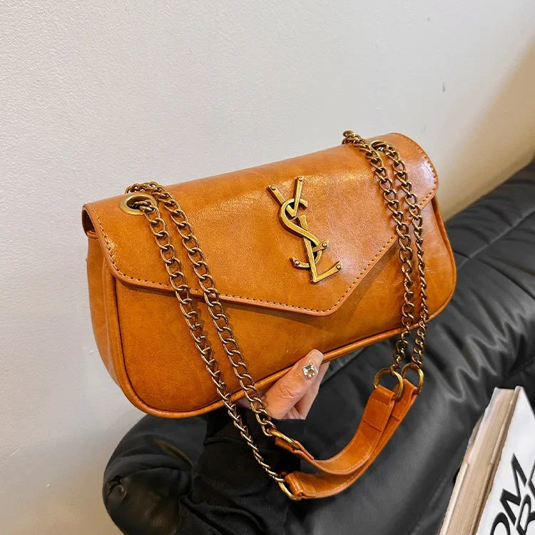 2025New Arrival Mini Envelope Bag Women's Vintage Chain Underarm Bag Stylish Texture Convertible Shoulder/Crossbody,Light Luxury
