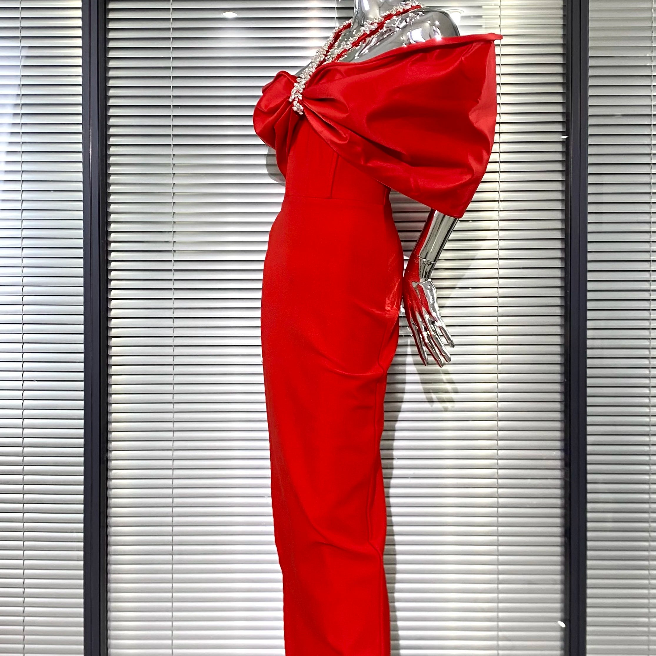 Sexy Off The Shoulder Shinind Diamond Halter Ankle Length Bandage Dress Elegant Woman Party Vestido Birthday Party Outfit