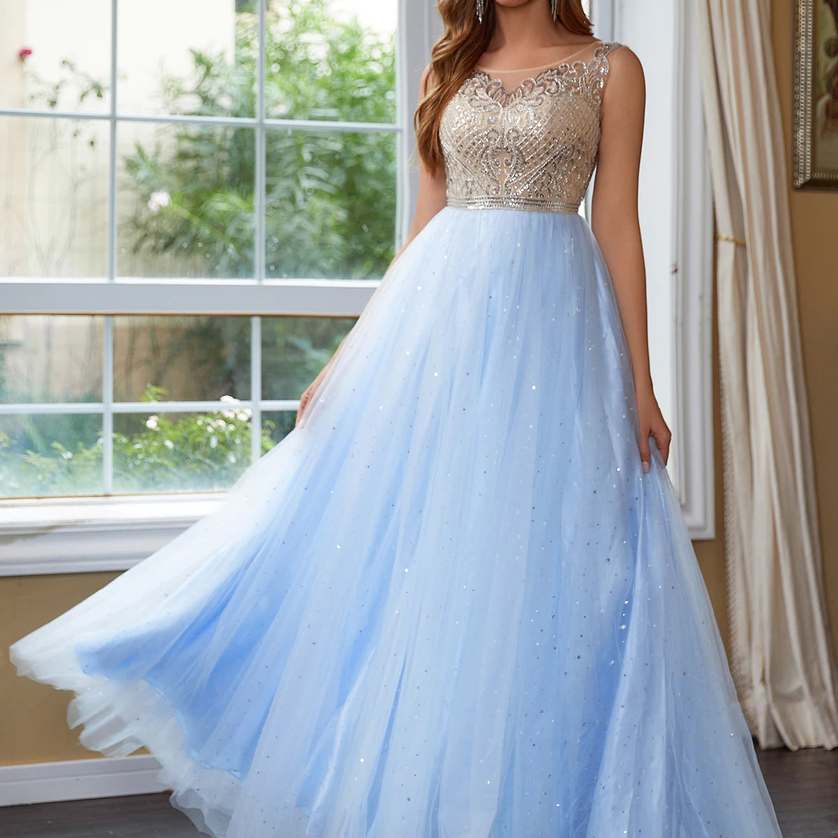 Luxury Hand Beading Crystal Prom Dresses Long Sparkly Start Tulle Ball Gown Homecoming Dresses for Teens Illusion Backless Sky Blue