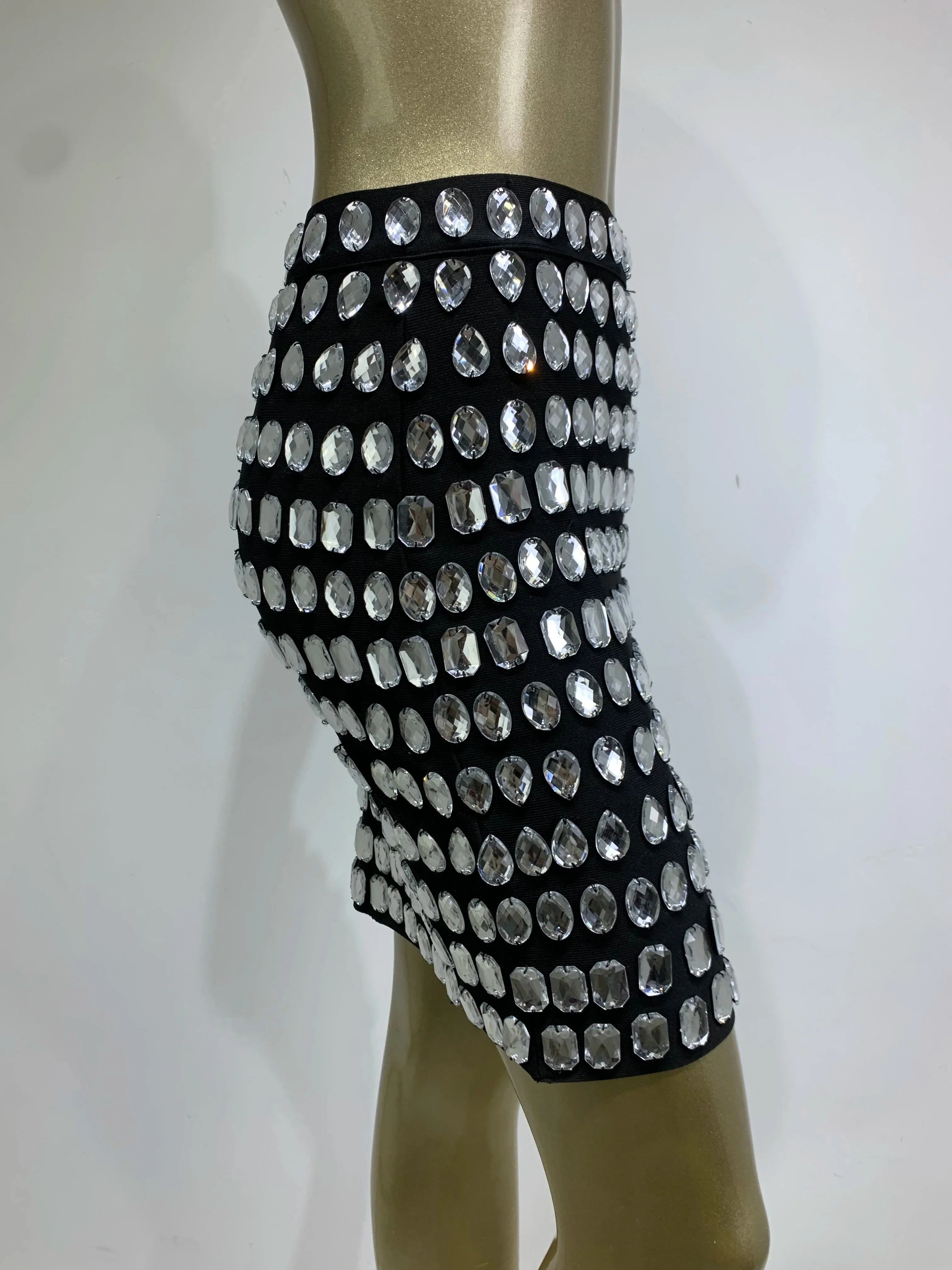 Women Celebrity Beading Rhinestone Black Mini Bodycon Bandage Skirt Designer High Waist Party Office Lady Elegant Skirt