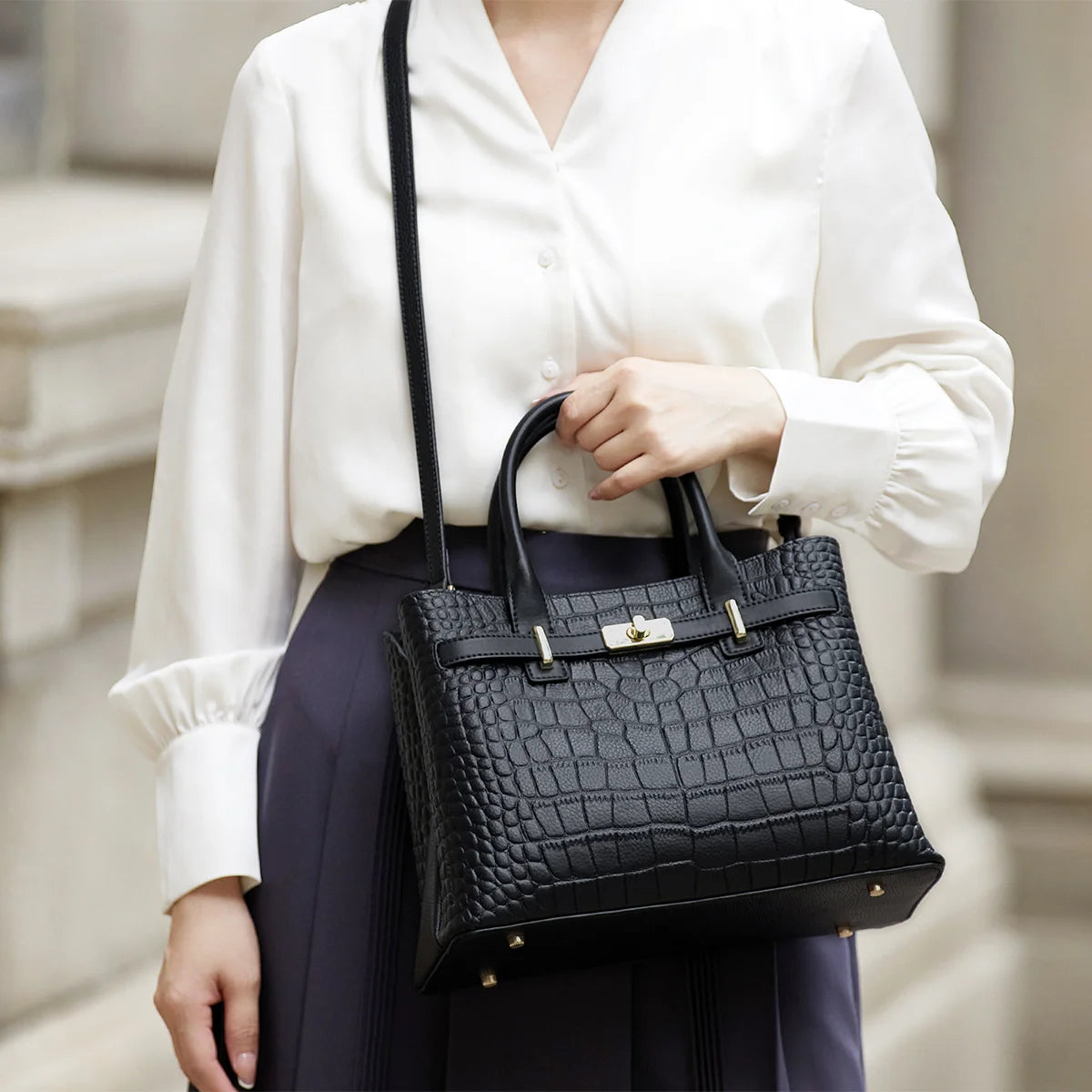 Leather Women's Handbags Black Color New Tote Bag Skin COW Ladies Purses Winter