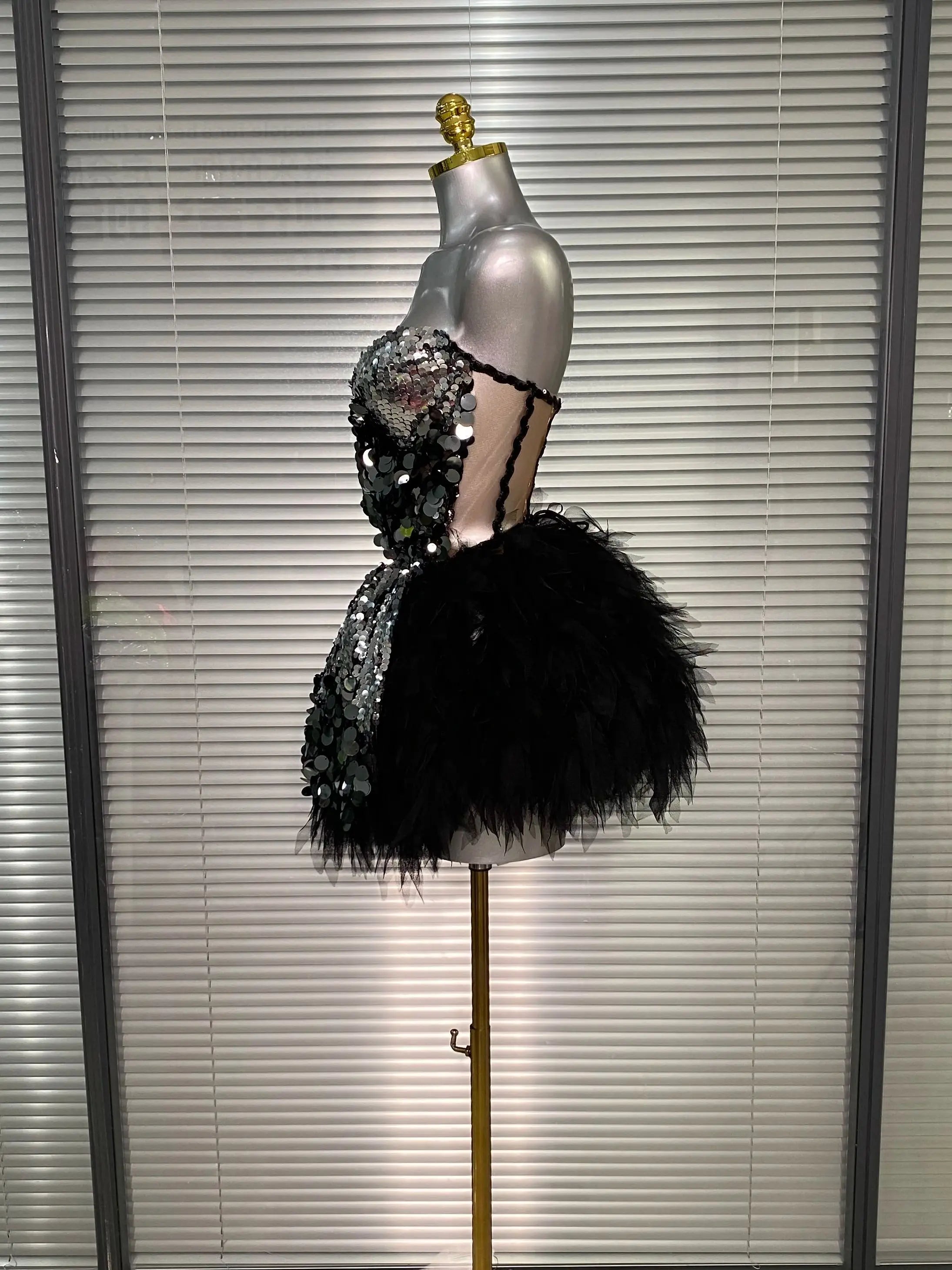 Women Sexy Sequins Black Two Pieces Set Tutu Night Club Skirt Suits Singer Dancer Stage Performance Costume