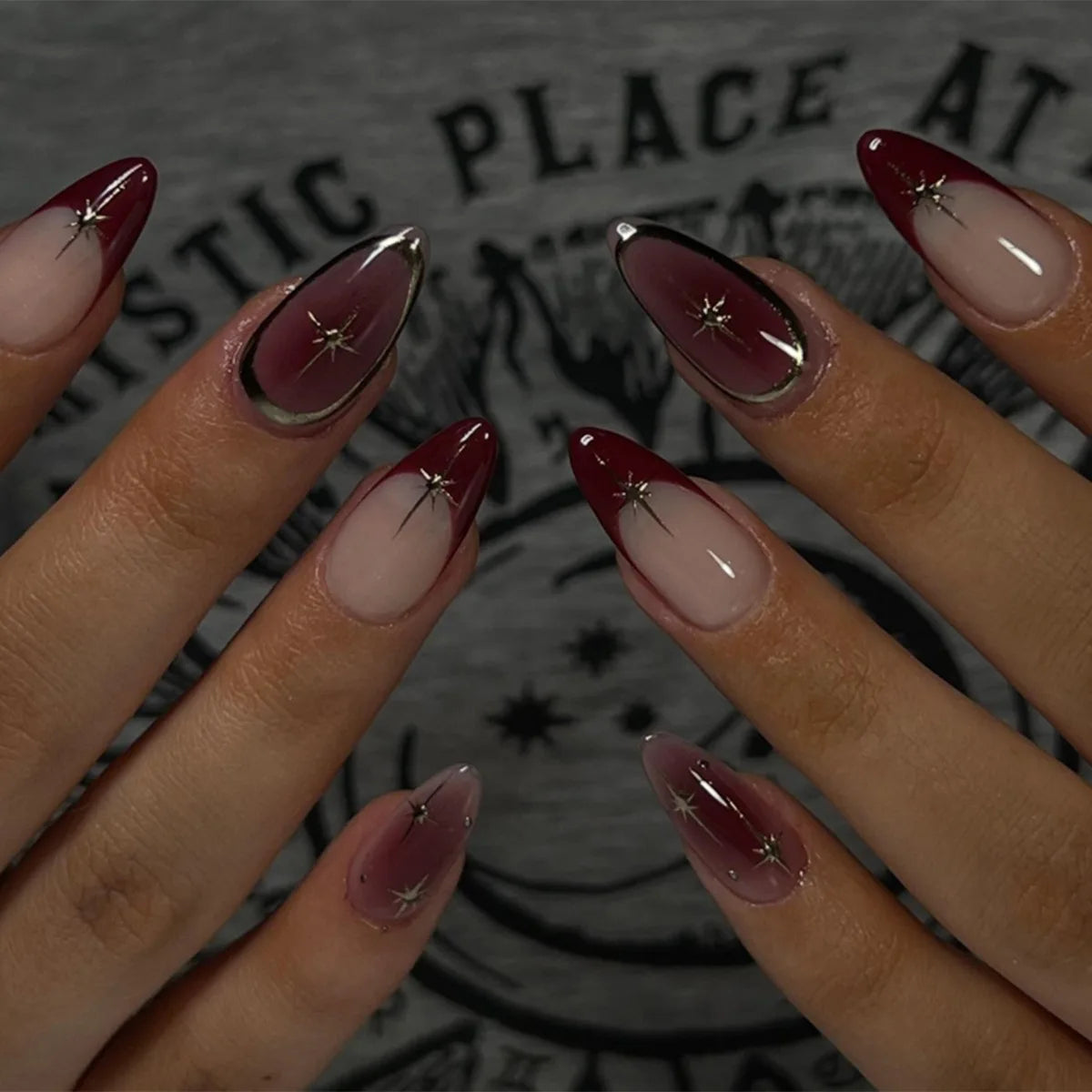 24Pcs Craquelure Blue French Press on False Nails Star Polka Dot Design Full Cover Nails Tips Short Almond Detachable Fake Nails