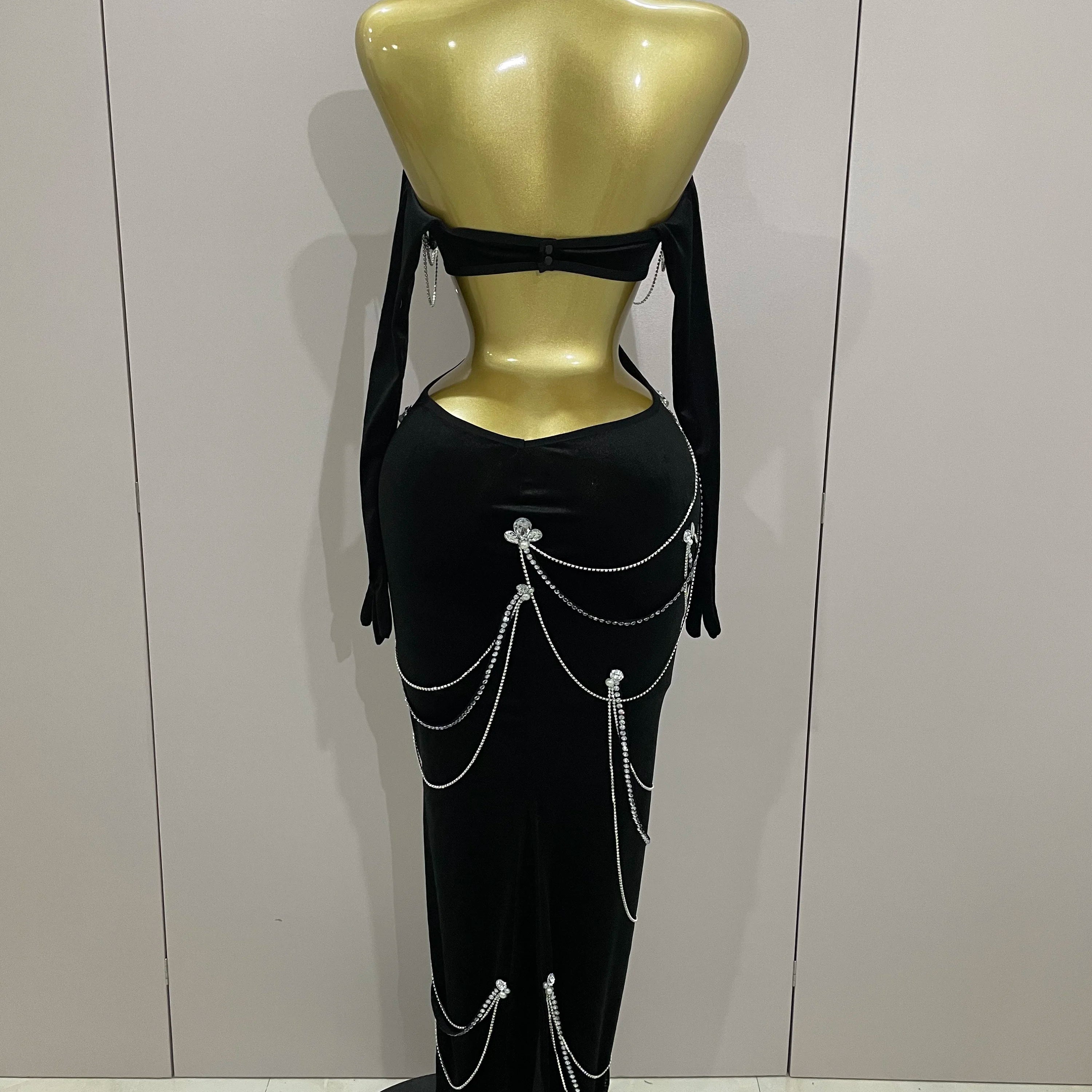 2025 Women Sparkly Diamonds Tassels Chain Balck Sexy Halter Backless Long Dress Evening Birthday Party Celebrate Stage Costume