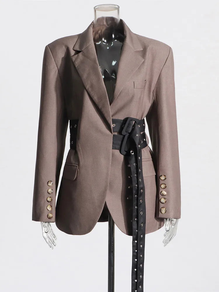 TWOTWINSTYLE Patchwork Belt Chic Blazer For Women Notched Collar Long Sleeve Spliced Pocket Temperament Blazers Female Fashion BROWN