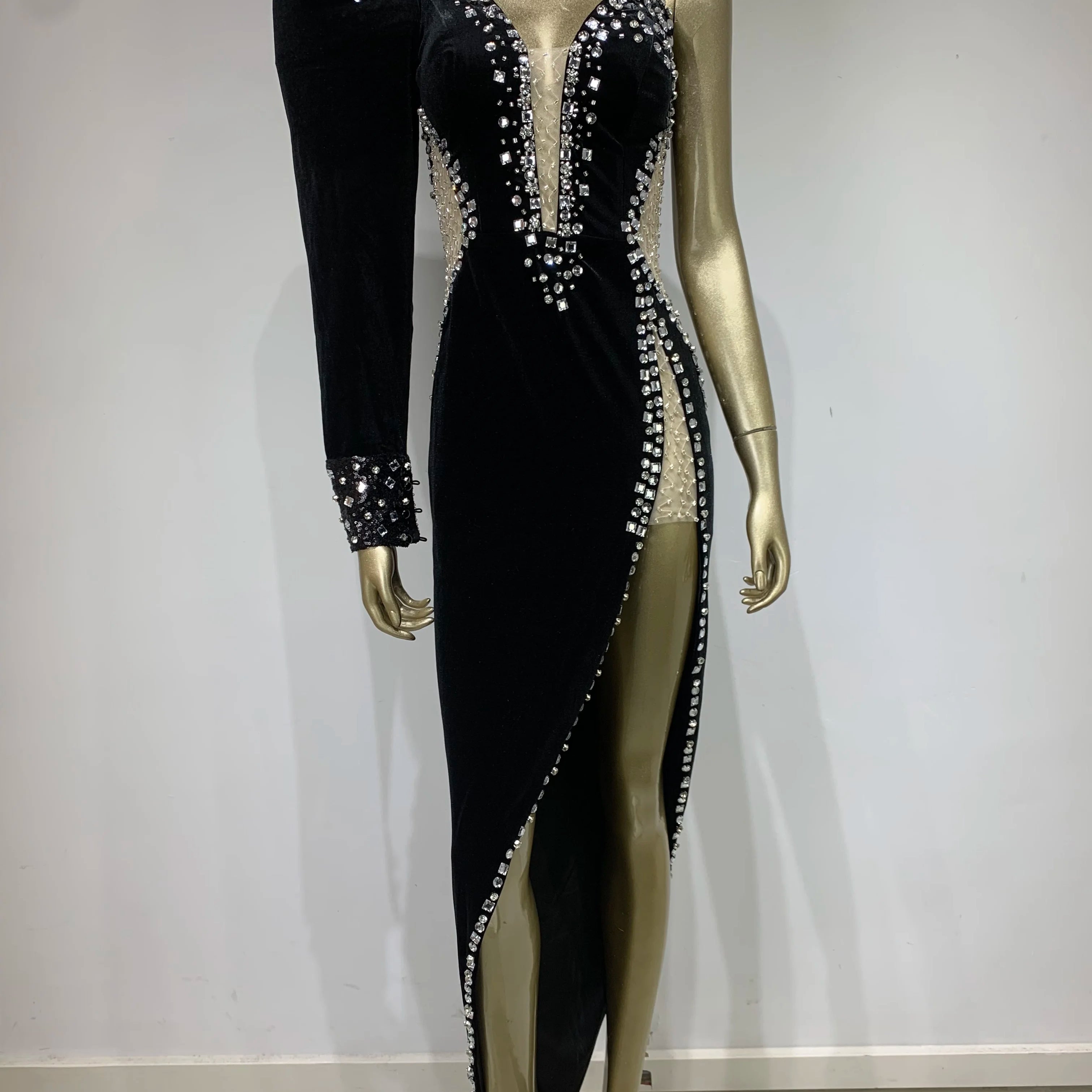 Women Winter  Sexy One Shoulder Long Sleeve Beading Diamonds Maxi Long Gowns Dress Elegant Celebrity Evening Party Club Dress