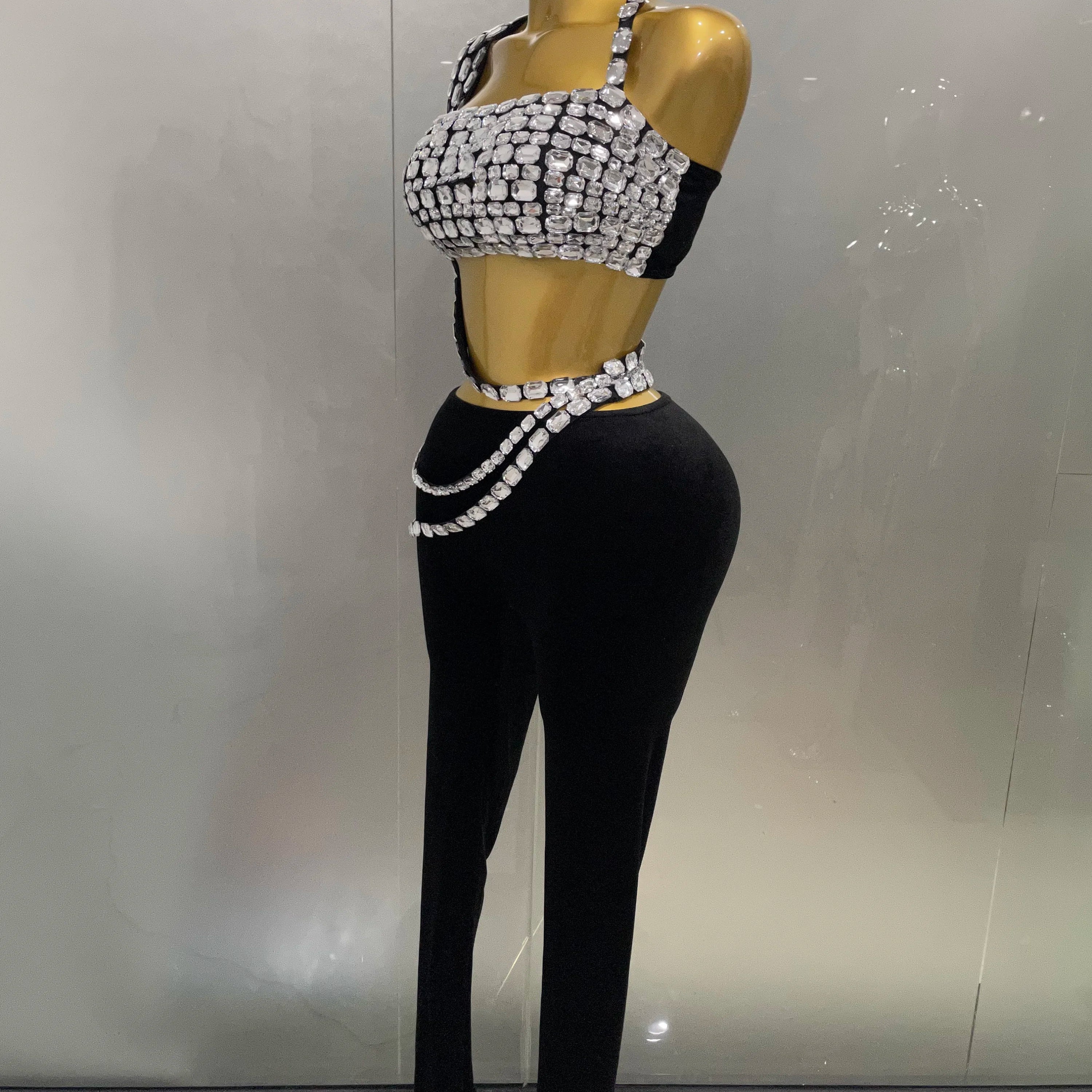 2025 New Luxury Sparkle Diamonds Sexy Crop Top Velour Pant Two Pieces Set Women Celebrate Birthday Party Nightclub Stage Costume