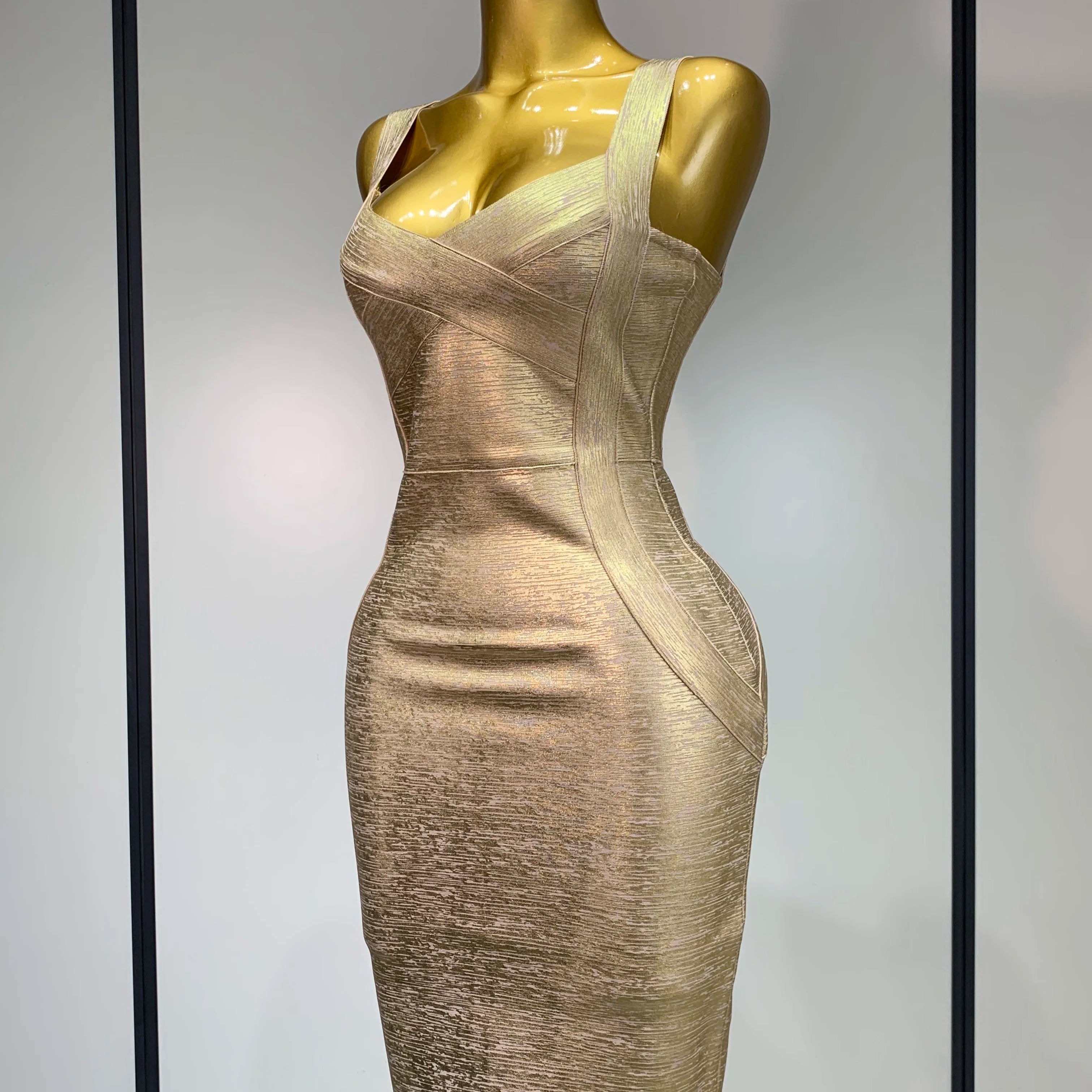 Women Sexy V Neck Bronzing Gold Midi Bodycon Bandage Dress 2025 Celebrity Elegant Evening Club Party Luxury Birthday Dress