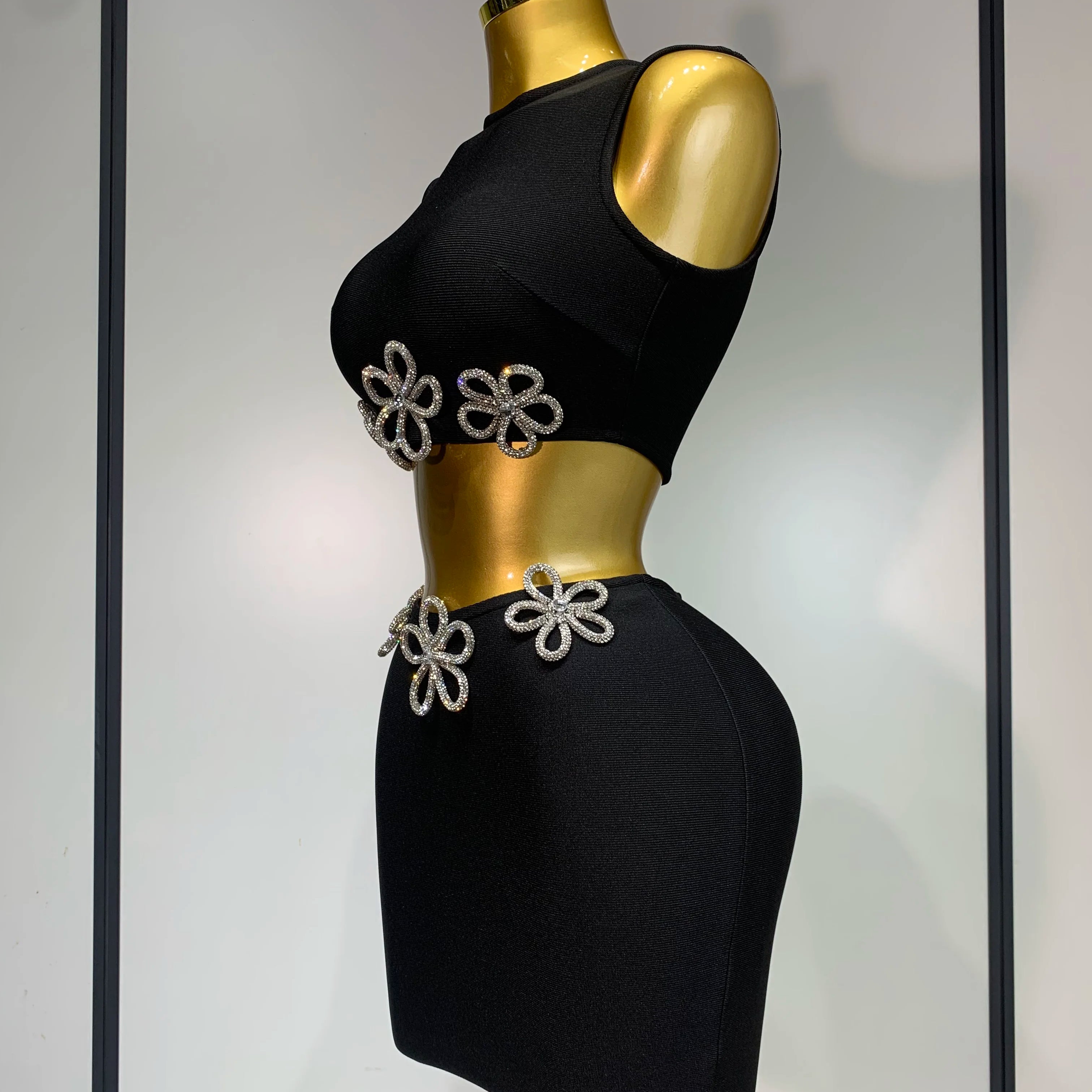 Women Celebrity Sexy Crytal Flower Black Mini Bandage Skirt Suit 2025 Knitted Elegant Evening Club Birthday Party Two Pieces Set