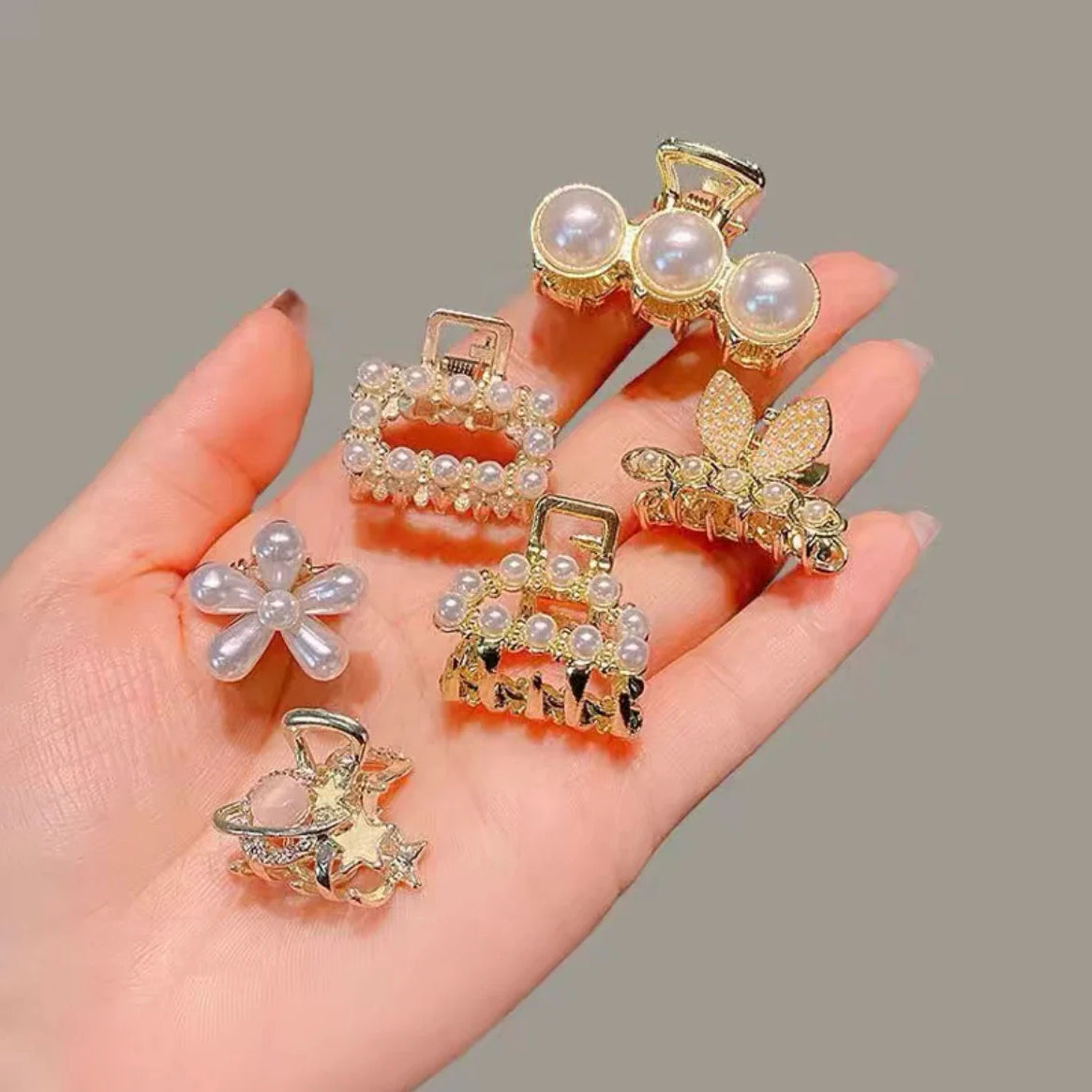 Mini Pearl Hair Claws Clips for Women Elegant Rhinestone Headwear Hairpins Hair Crab Barrettes Hair Accessories for Women 6pcs One Size