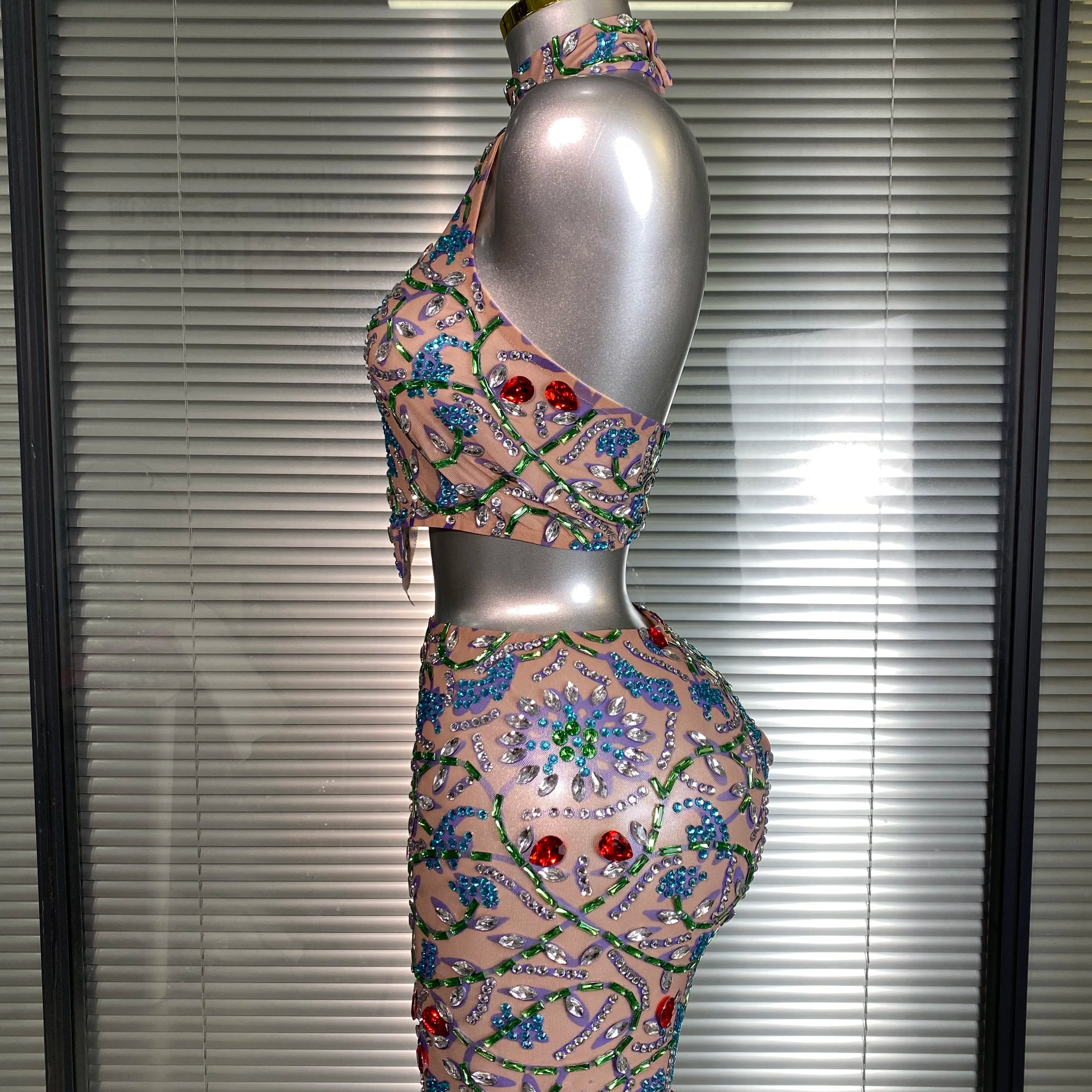 New Women Sexy Two Pieces Set Crystal Diamond Halter Skirt Suits Singer Dancer See Through Stage Performance Costume