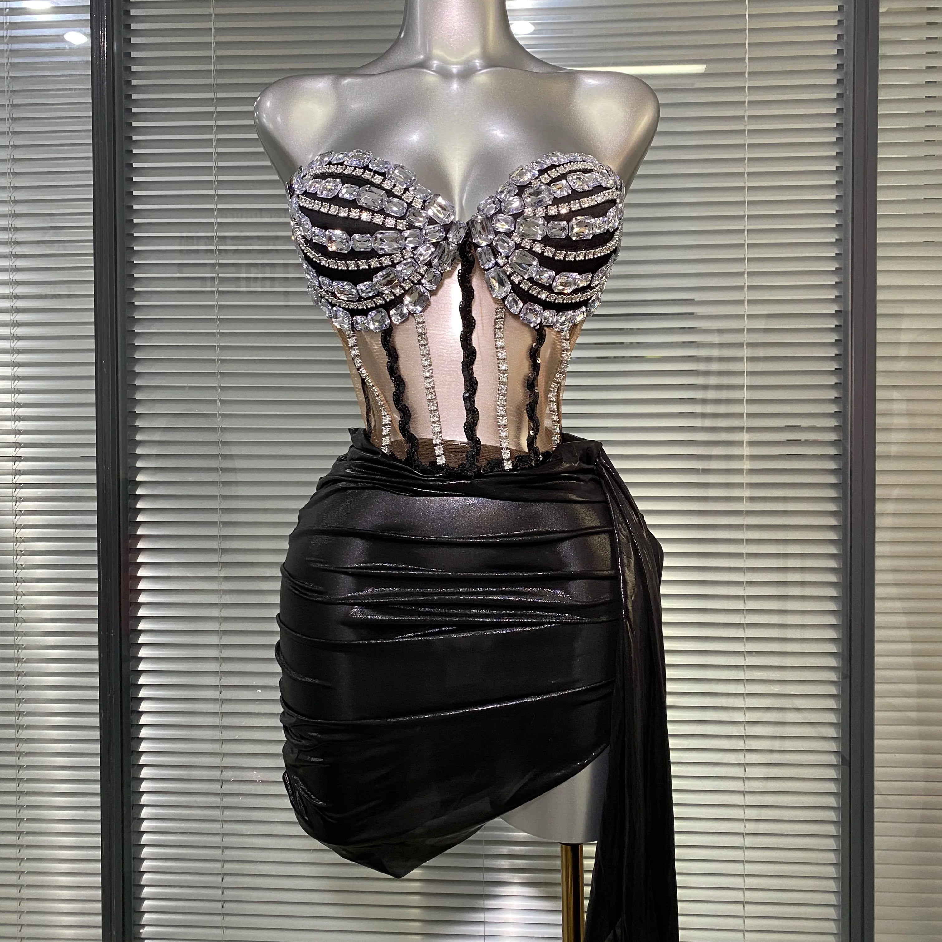 Women Sexy Sparkly Two Pieces Set Shinning Fancy Night Club Skirt Suits Singer Dancer Stage Performance Costume